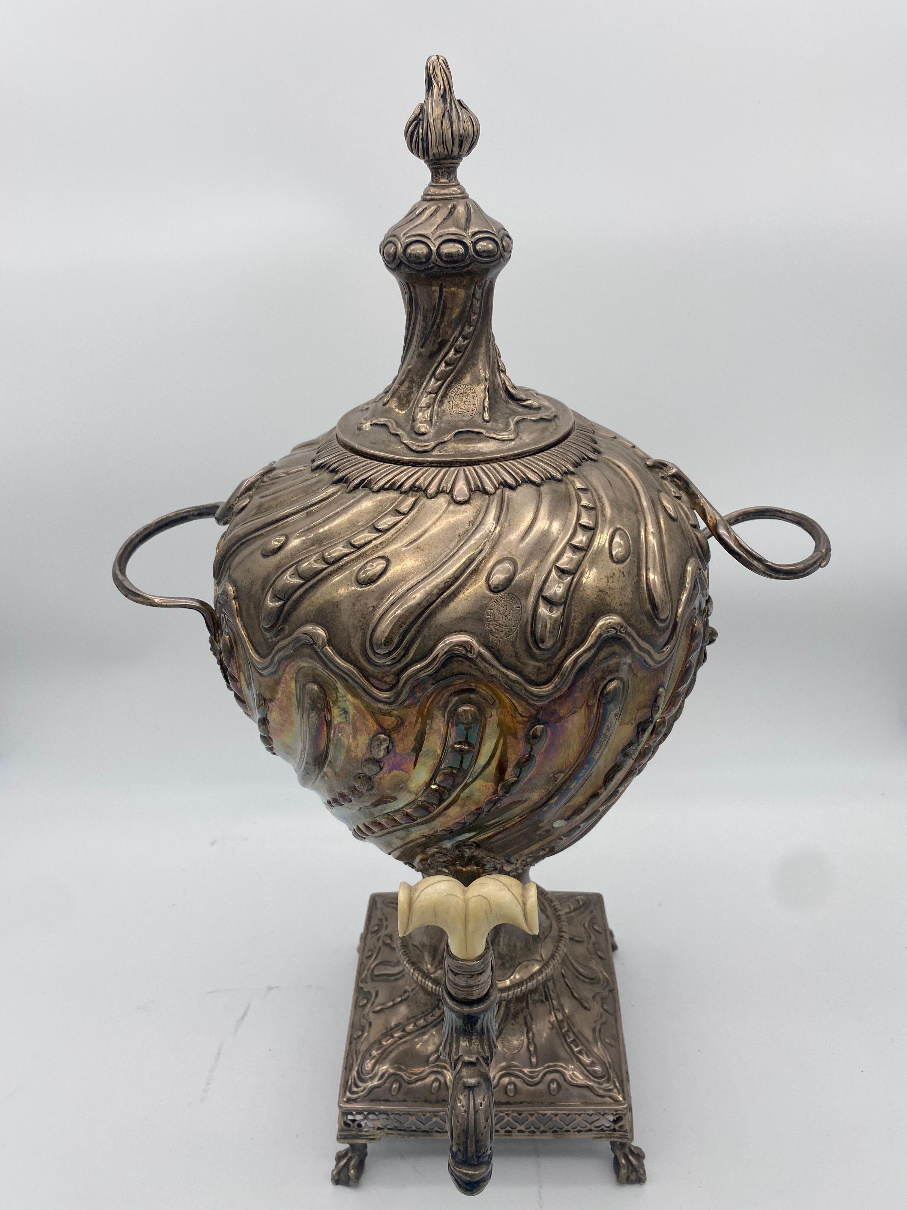 18th Century Antique 20'' Sterling Silver Water Urn For Sale 11