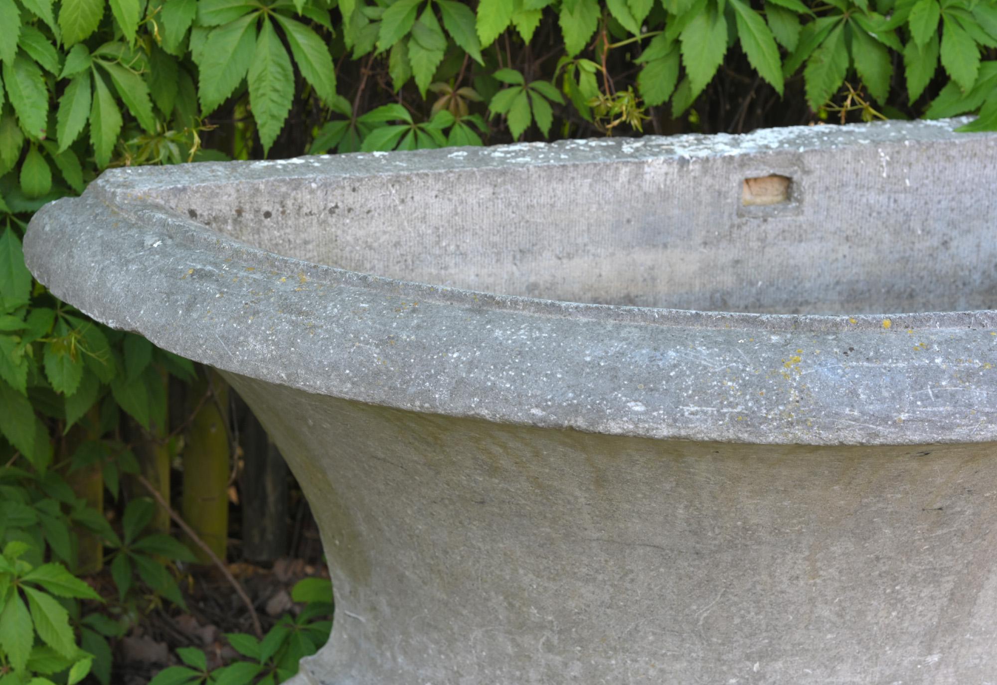 Beginning 19. Century Stone Trough French Volvic Stone, Stone Sink,  In Good Condition For Sale In Epfach, DE