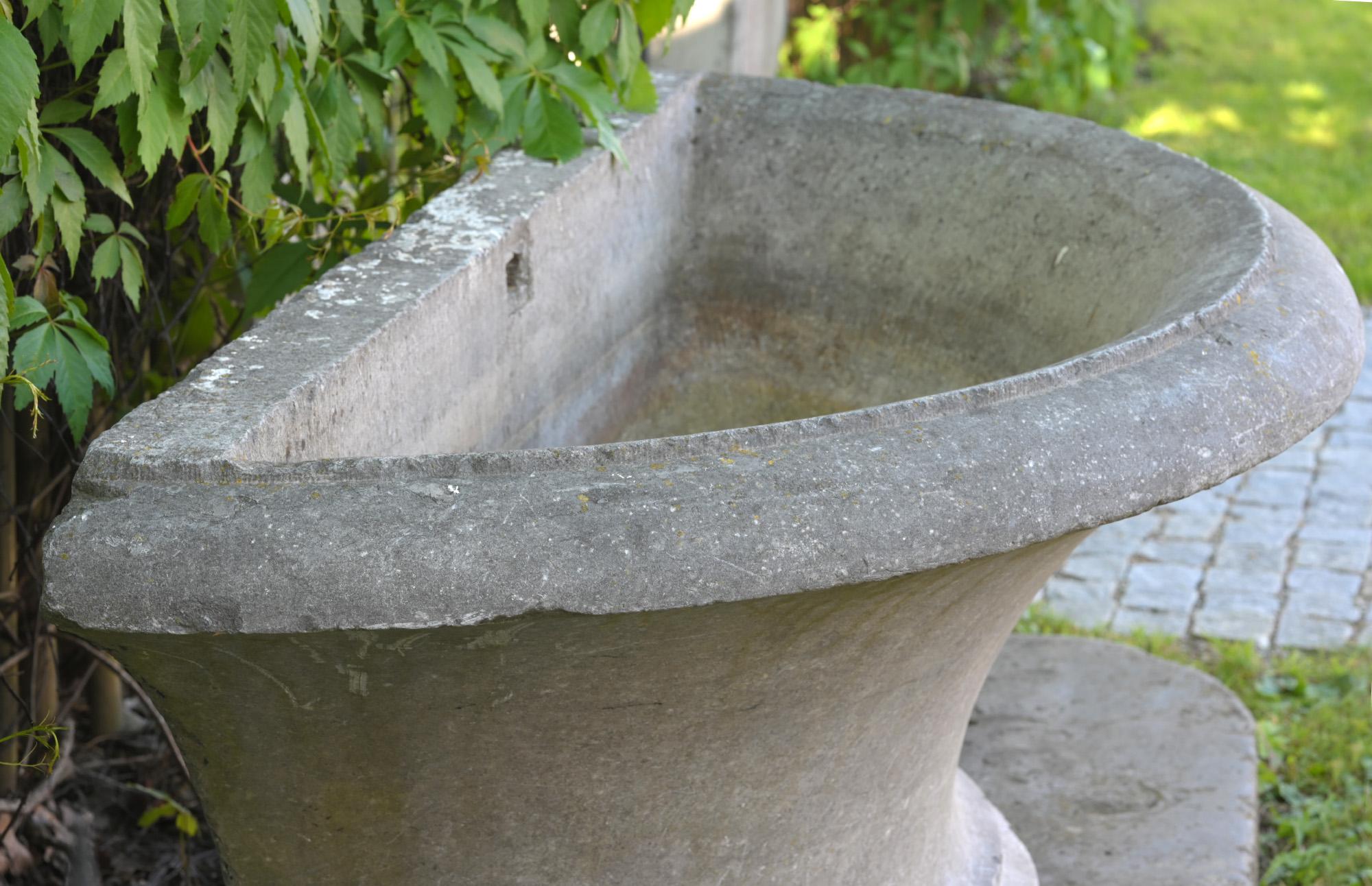 Beginning 19. Century Stone Trough French Volvic Stone, Stone Sink,  For Sale 3