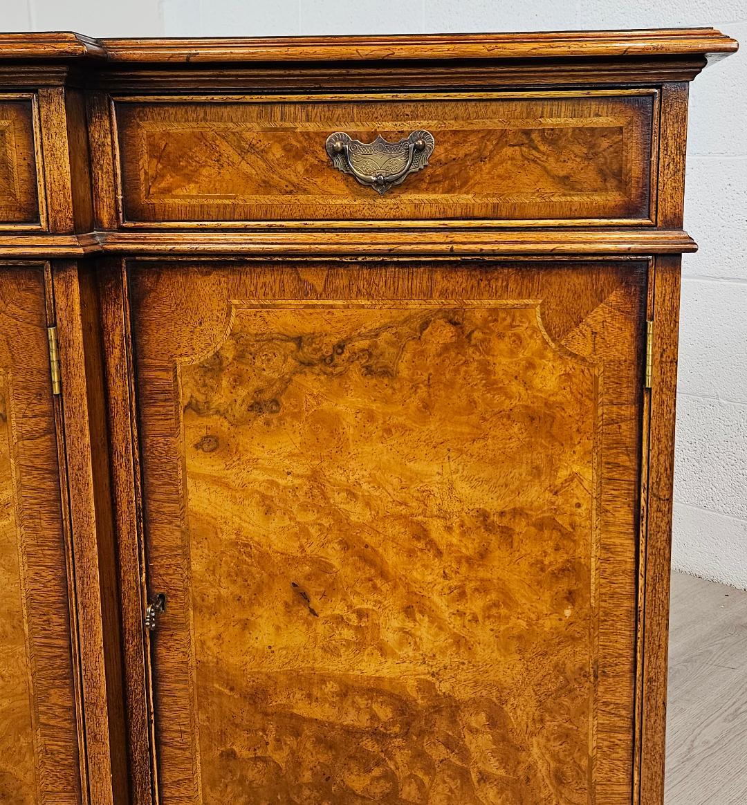 20th Century 18th Century Style Buffet Sideboard Walnut Burr, Georgian Style English  For Sale