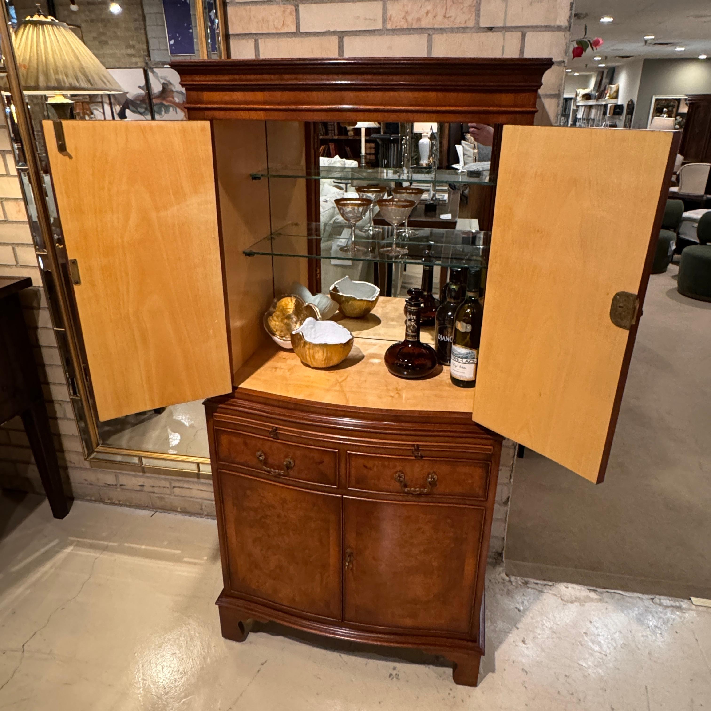 18th Century Style Drinks Cabinet, Walnut, Walnut Burr English For Sale 6