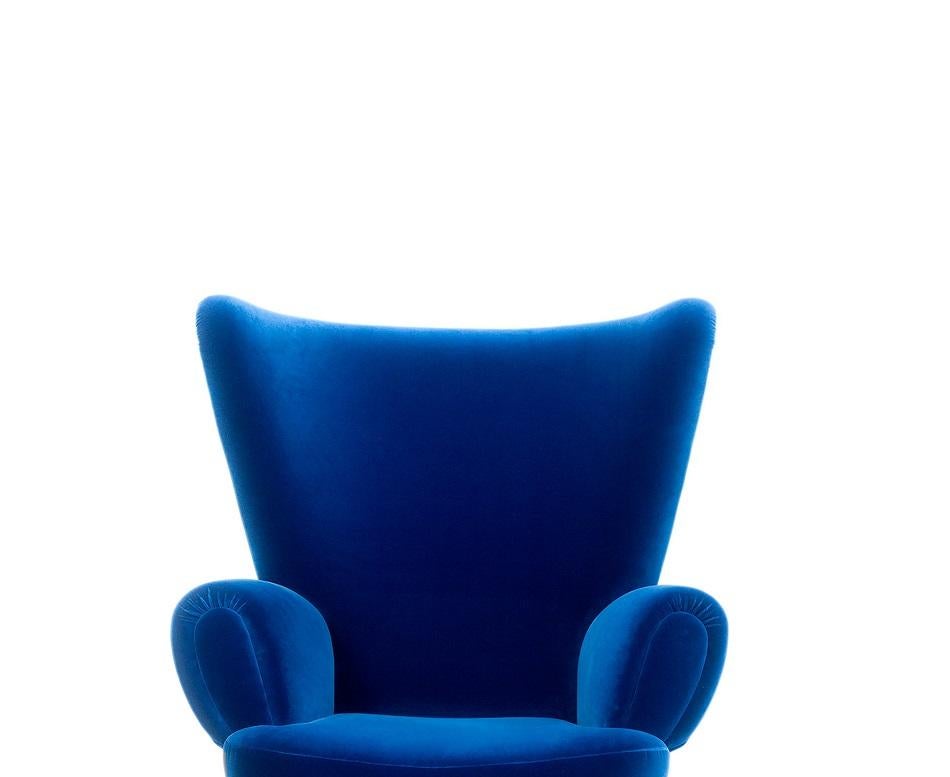 Englischer Stuhl im Stil des 18. Jahrhunderts aus reichblauem Samt (Portugiesisch) im Angebot