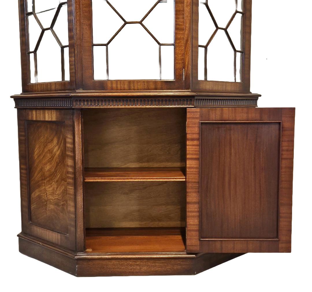 20th Century 18th Century Style English Display Cabinet Three Side Display For Sale