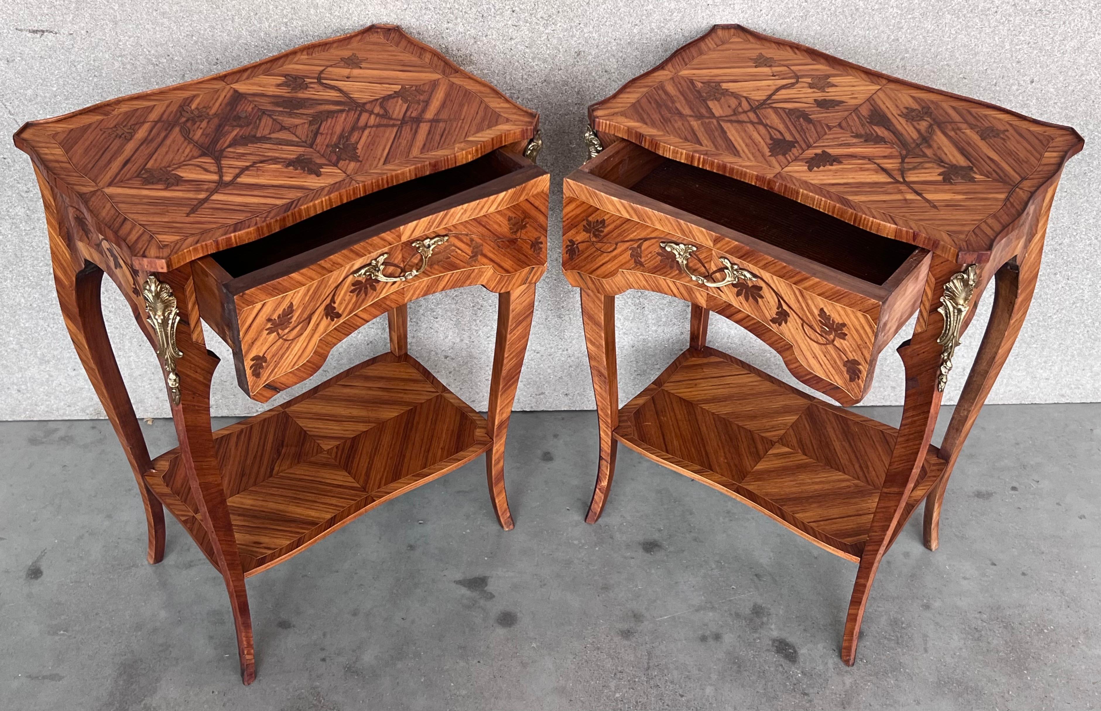 Oak 18th Century Style French Louis XV Marquetry Side Table or Nightstands, a Pair For Sale