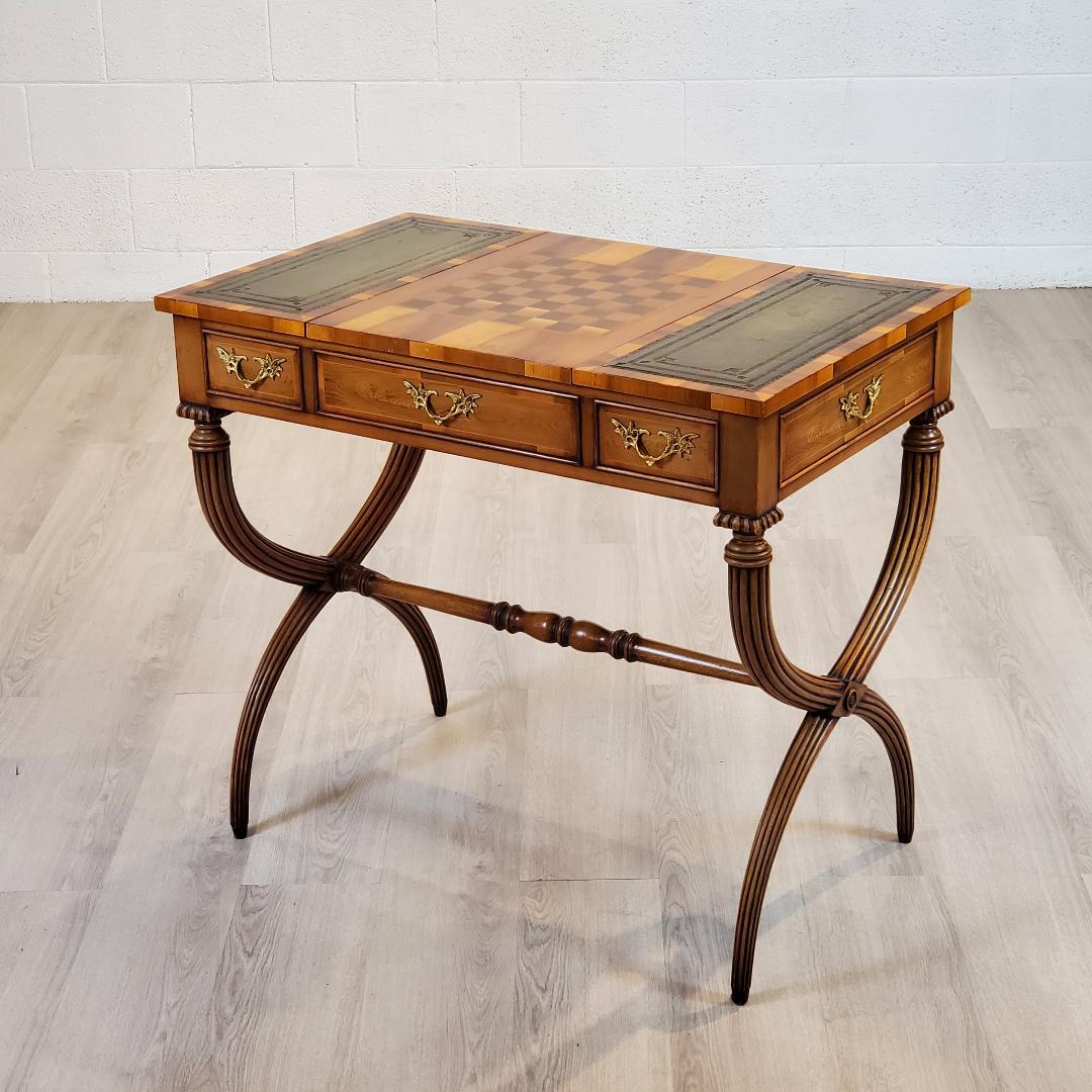 18th Century Style Games Table in Yew with Chess Board, Backgammon, Leather Top  In Good Condition For Sale In Toronto, CA