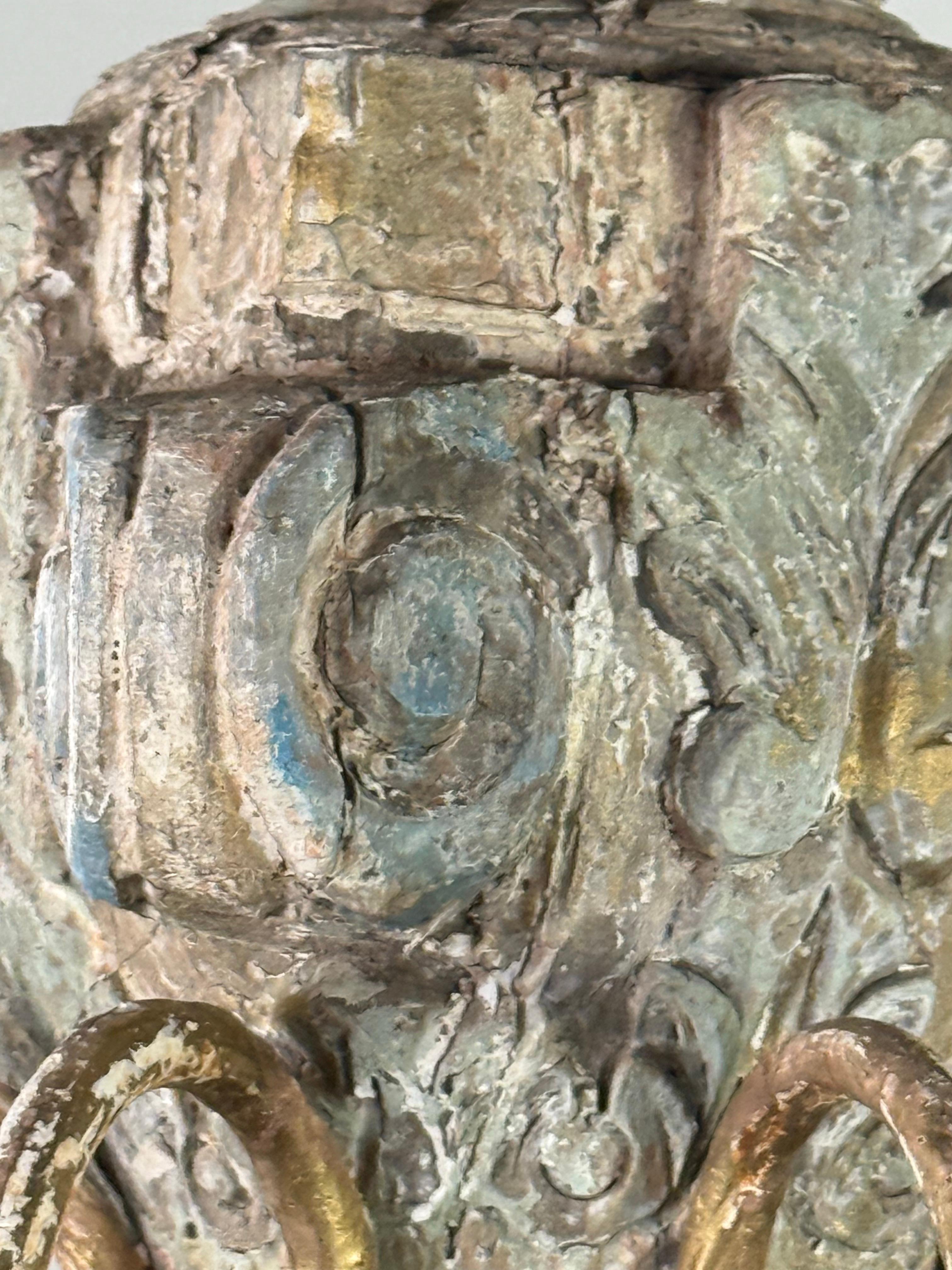 Araña italiana de seis luces de madera tallada y dorada, estilo siglo XVIII Italiano en venta