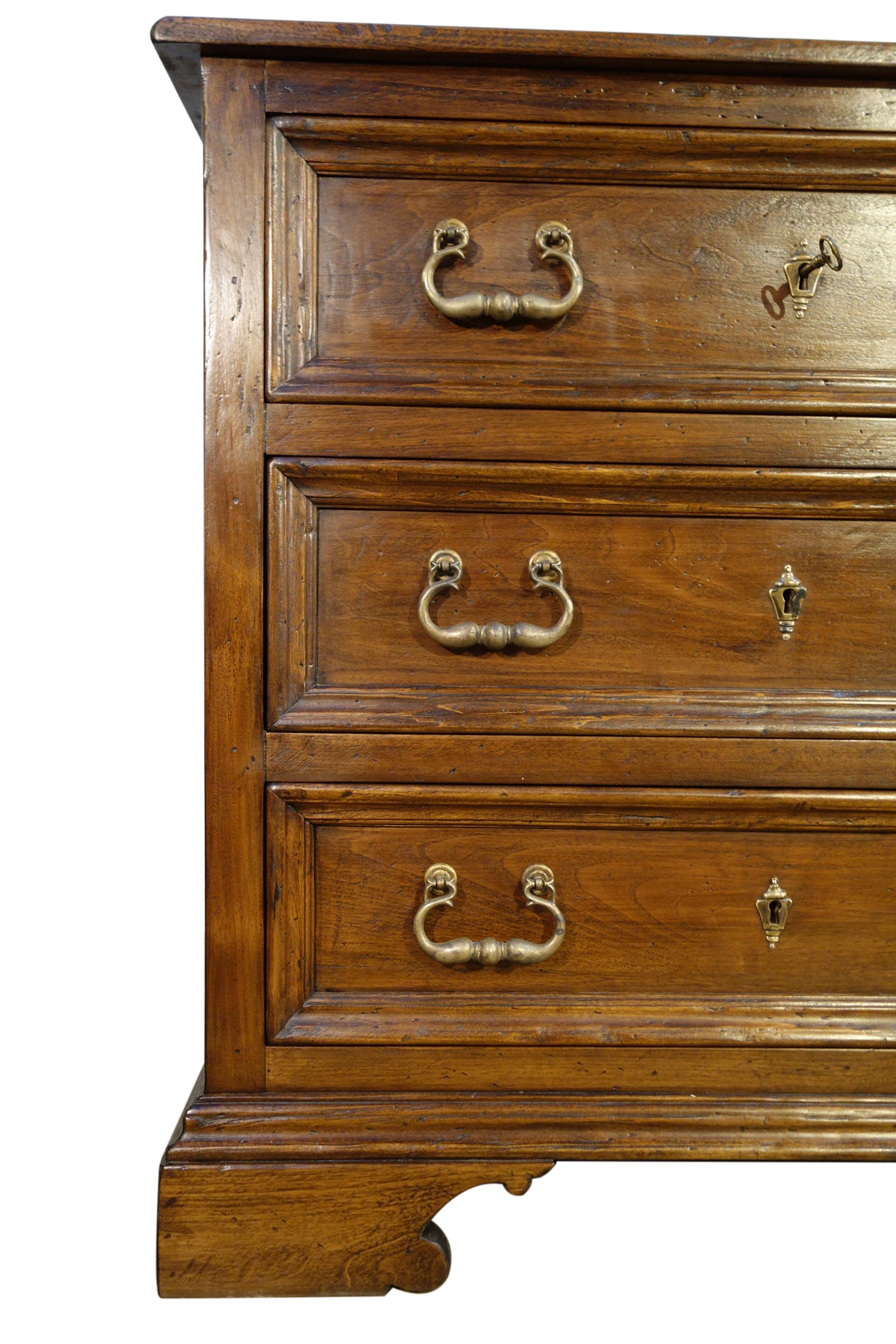 custom size chest of drawers