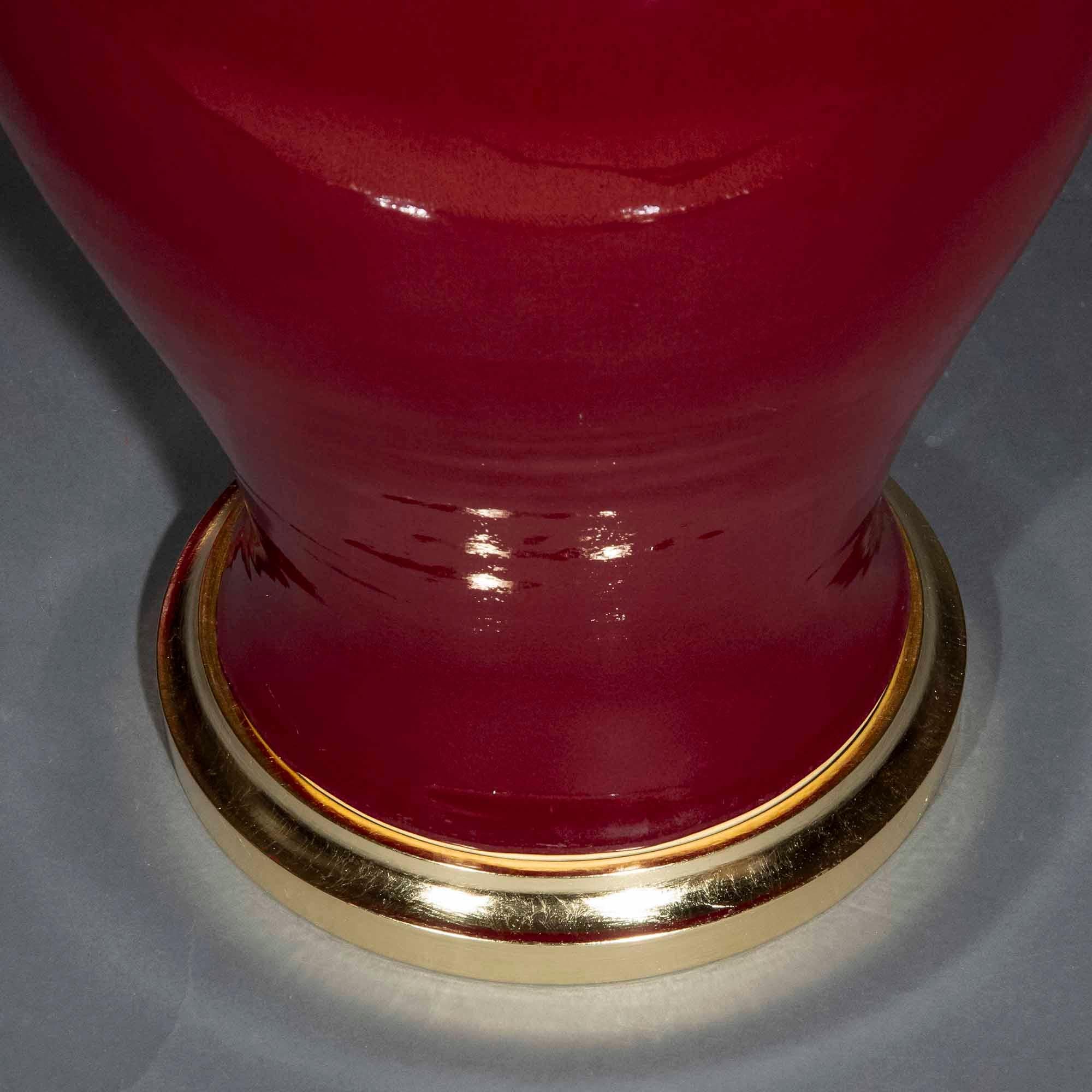 Pareja grande de lámparas de jarra chinas estilo siglo XVIII en esmalte Sang de Boeuf Exportación china en venta