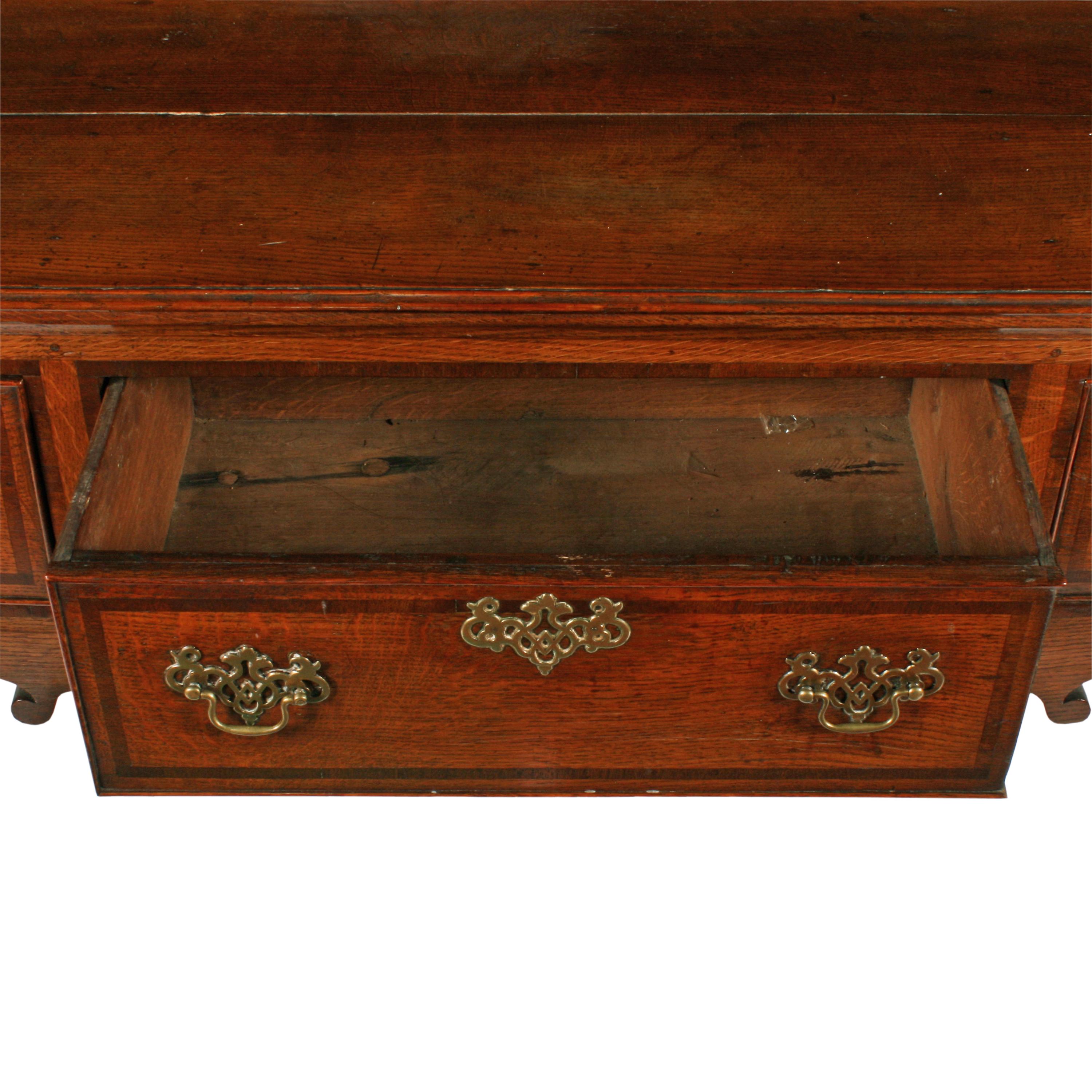 18th Century Georgian Style Oak Dresser & Delft Rack In Good Condition For Sale In Newcastle Upon Tyne, GB