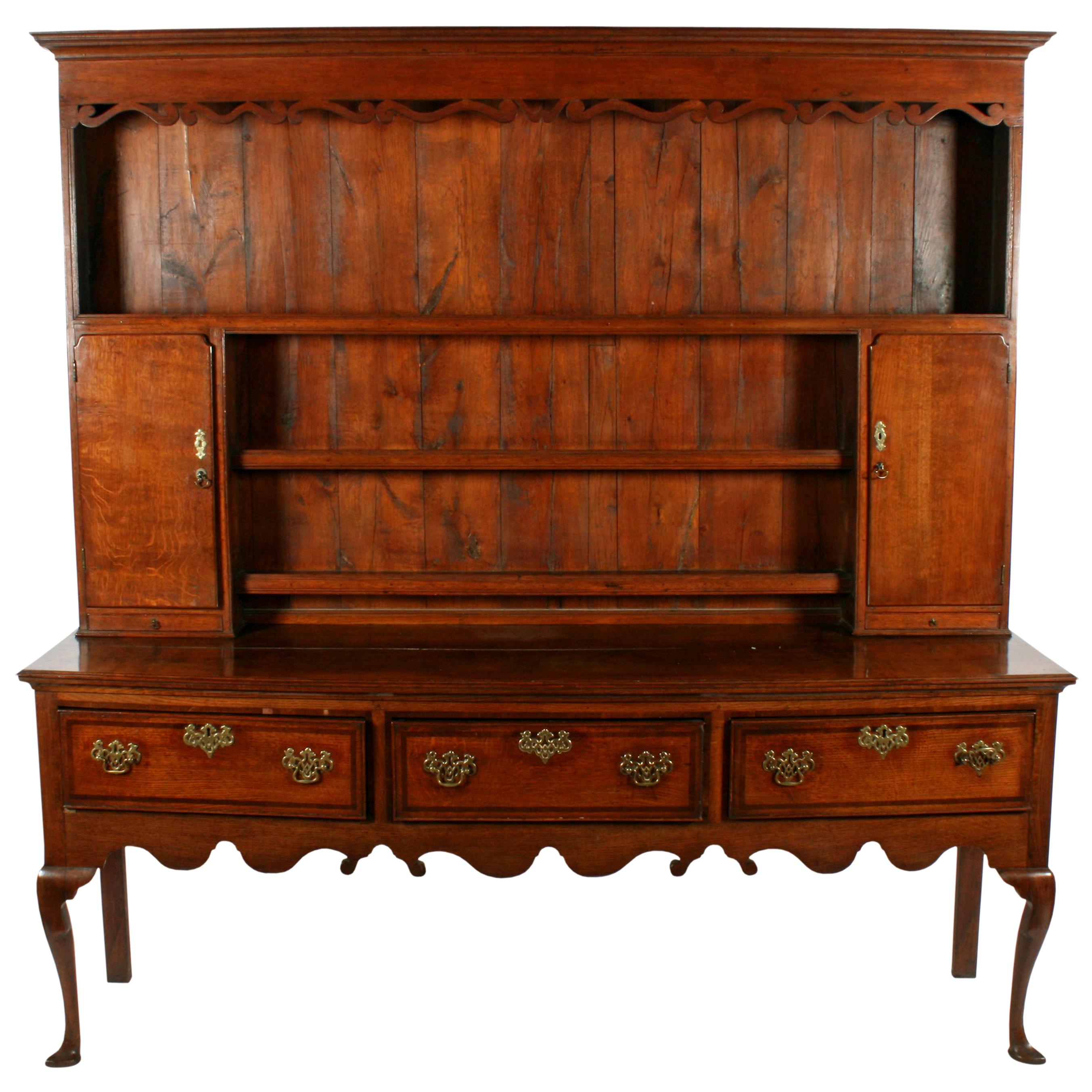 18th Century Georgian Style Oak Dresser & Delft Rack For Sale