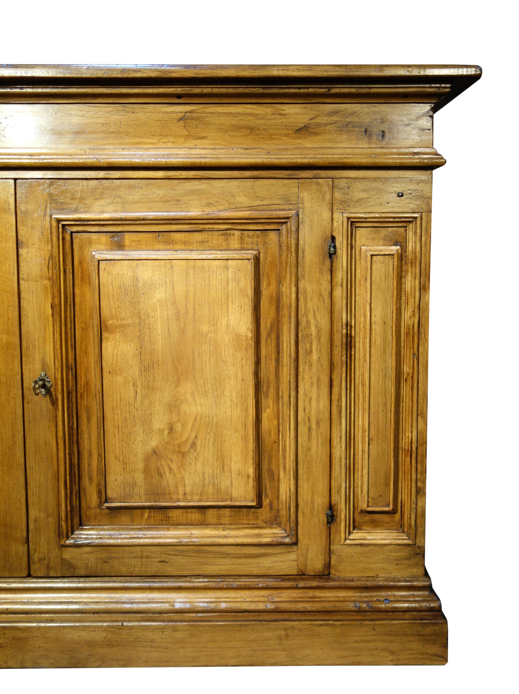 18th C Style ROMA Walnut Natural Finish Credenza Antique Reproduction In-Stock  In New Condition For Sale In Encinitas, CA