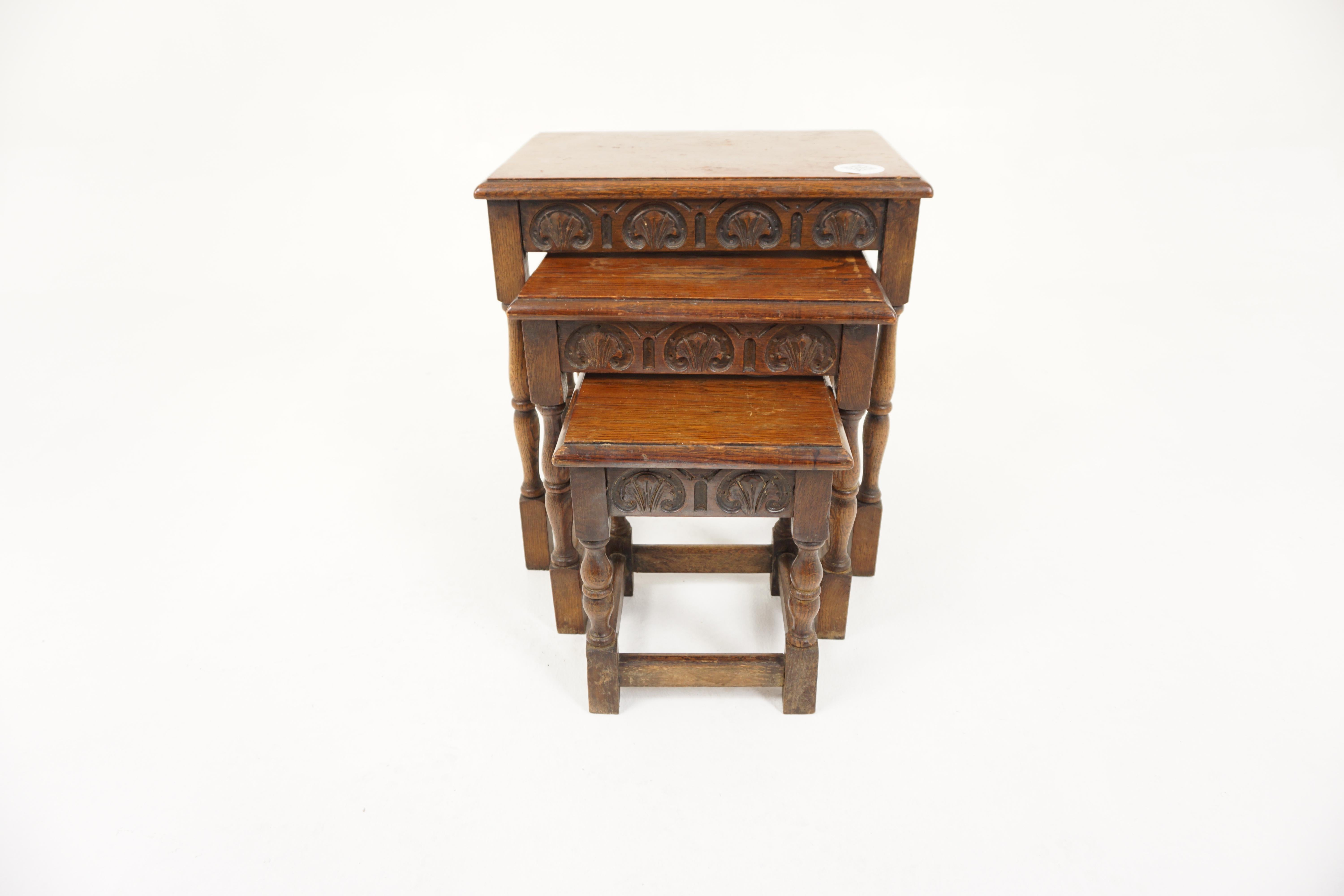 18th Century Style Set of 3 Oak Nesting Tables, Scotland 1930 For Sale 5