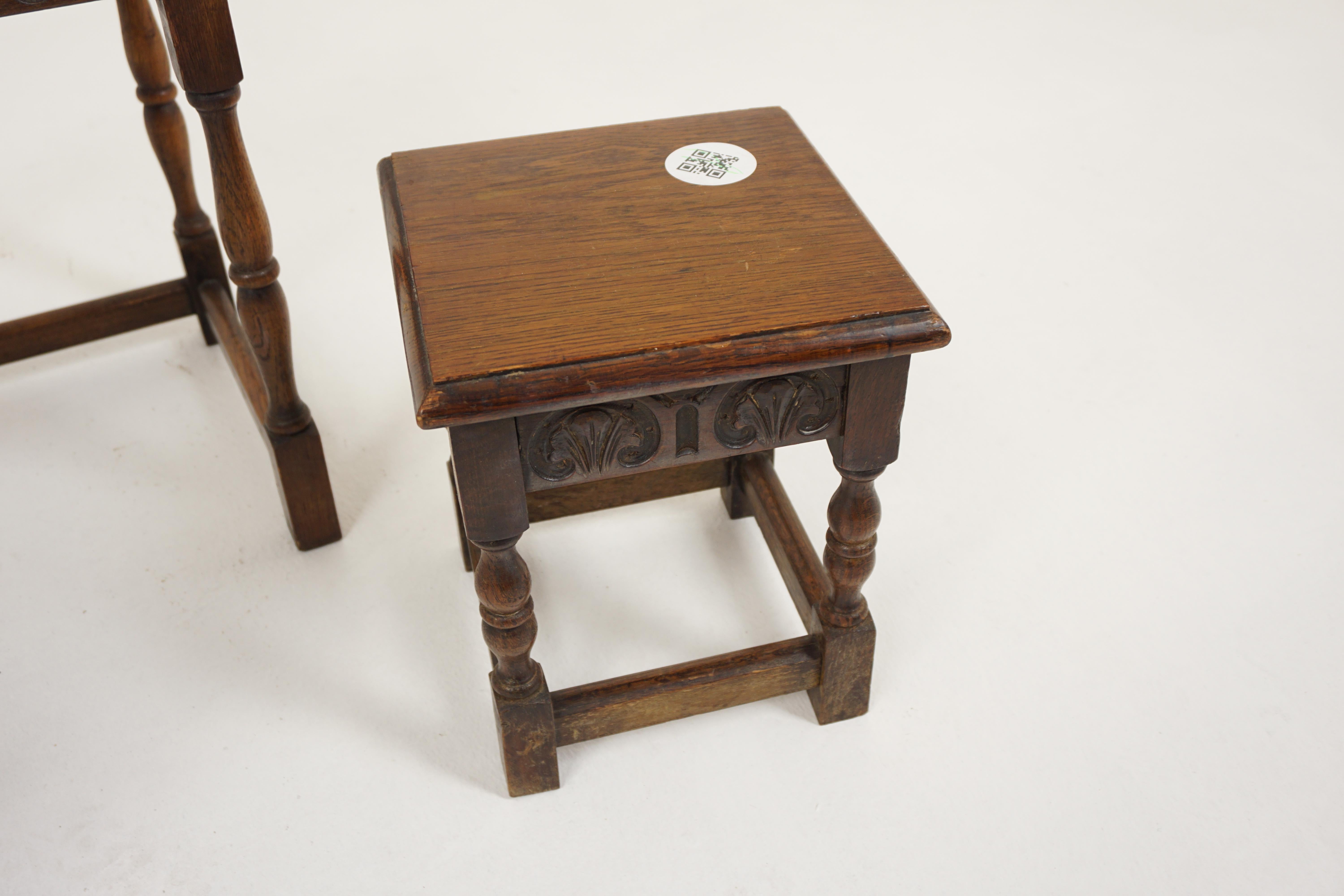 18th Century Style Set of 3 Oak Nesting Tables, Scotland 1930 For Sale 3