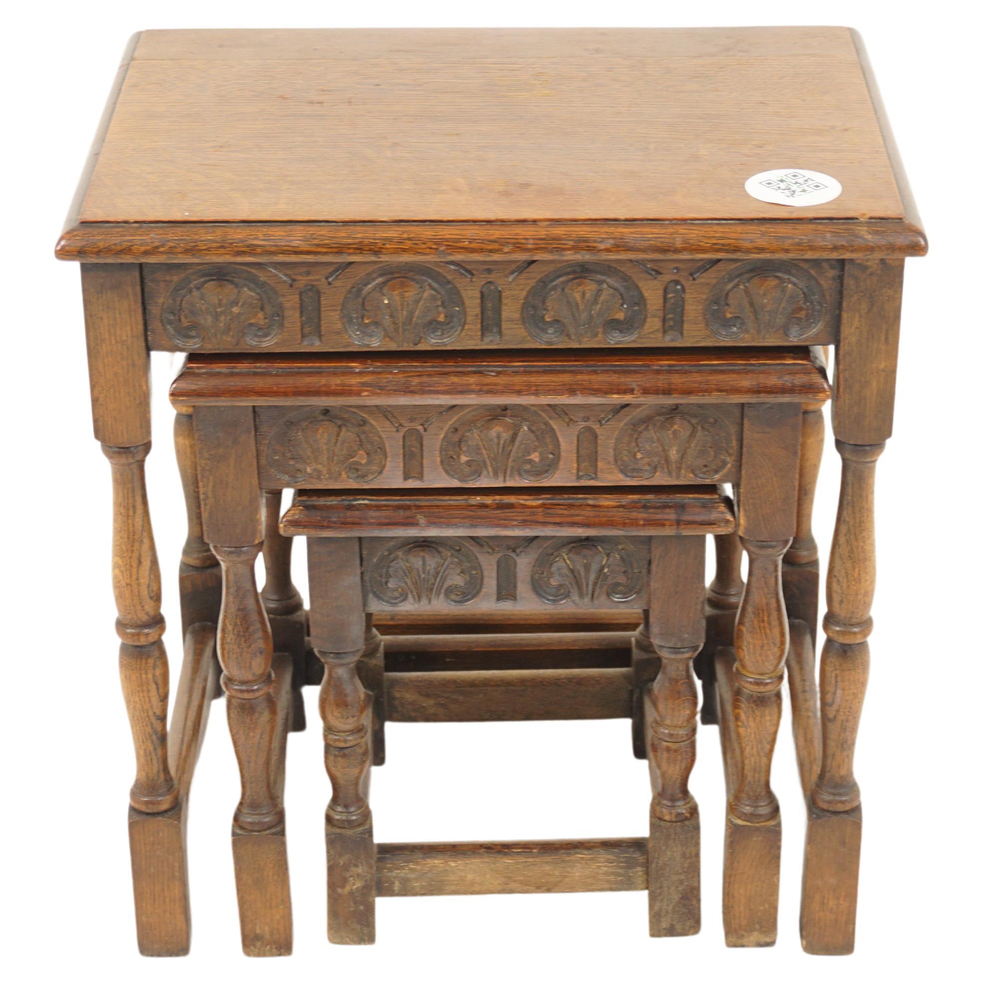 18th Century Style Set of 3 Oak Nesting Tables, Scotland 1930