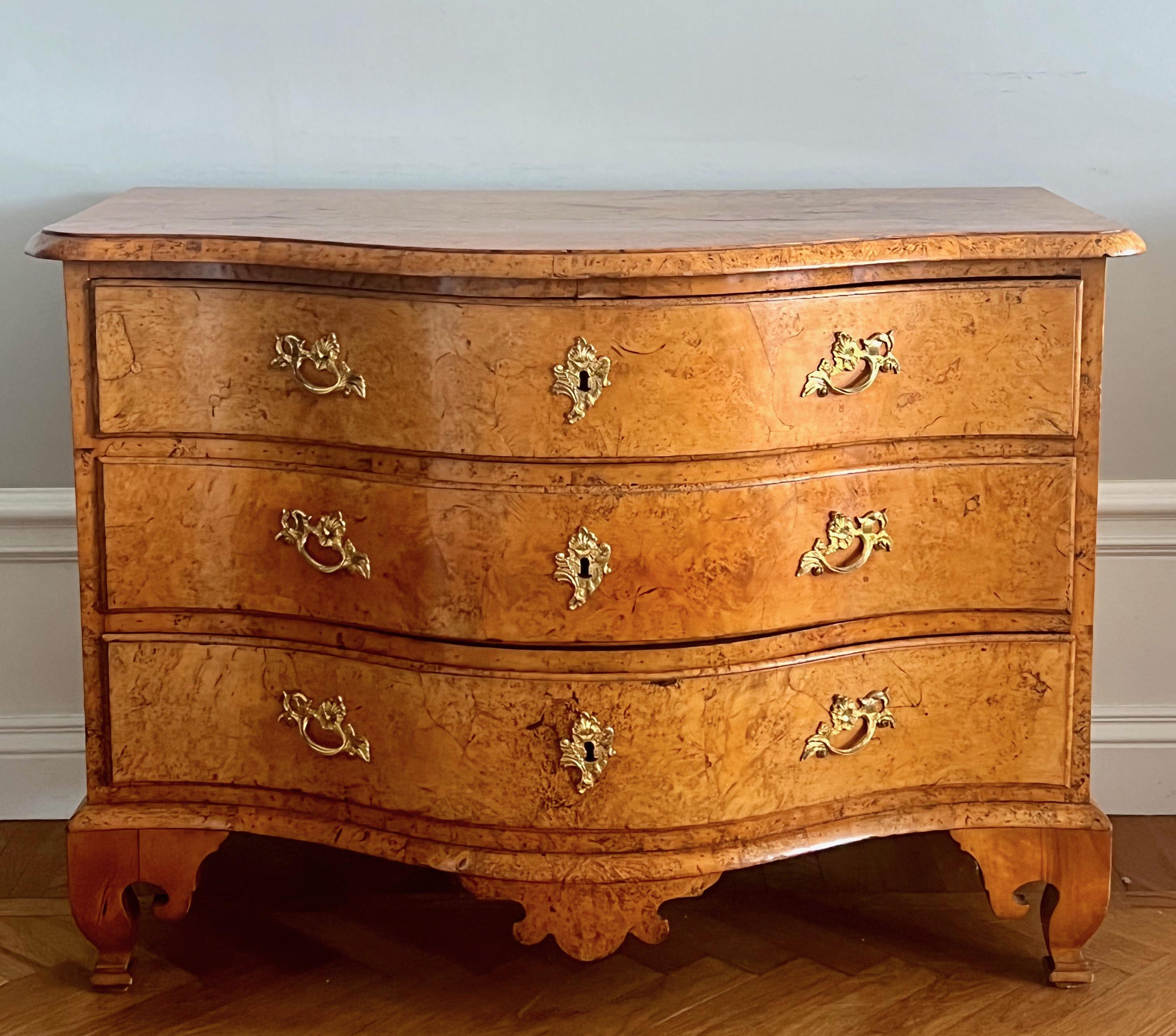 Veneer 18th Century Swedish Commode, Alder Root For Sale