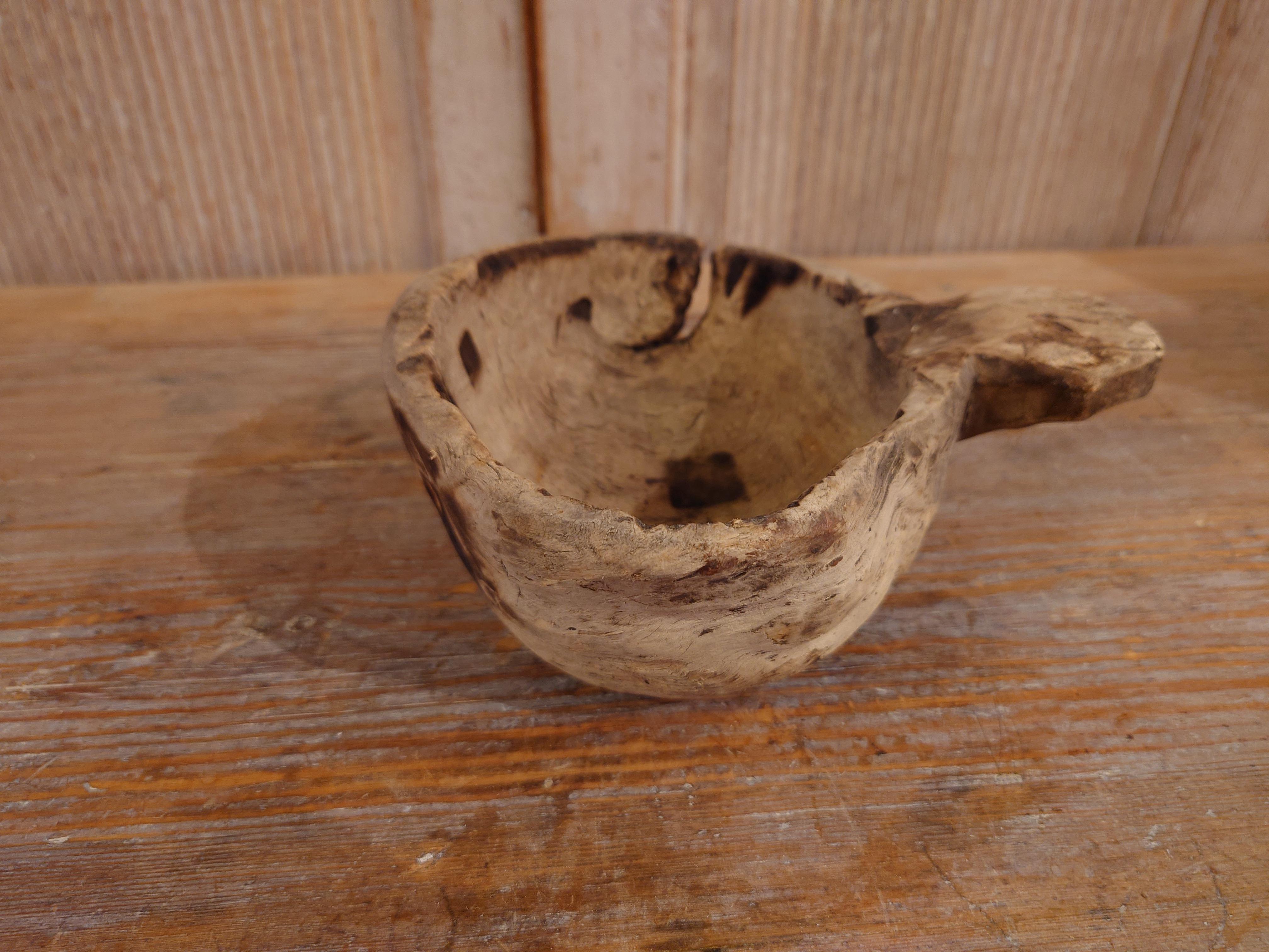 Birch 18th Century Swedish Antique  Folkart  Primitive Rustic Wooden Bowl with Handle For Sale