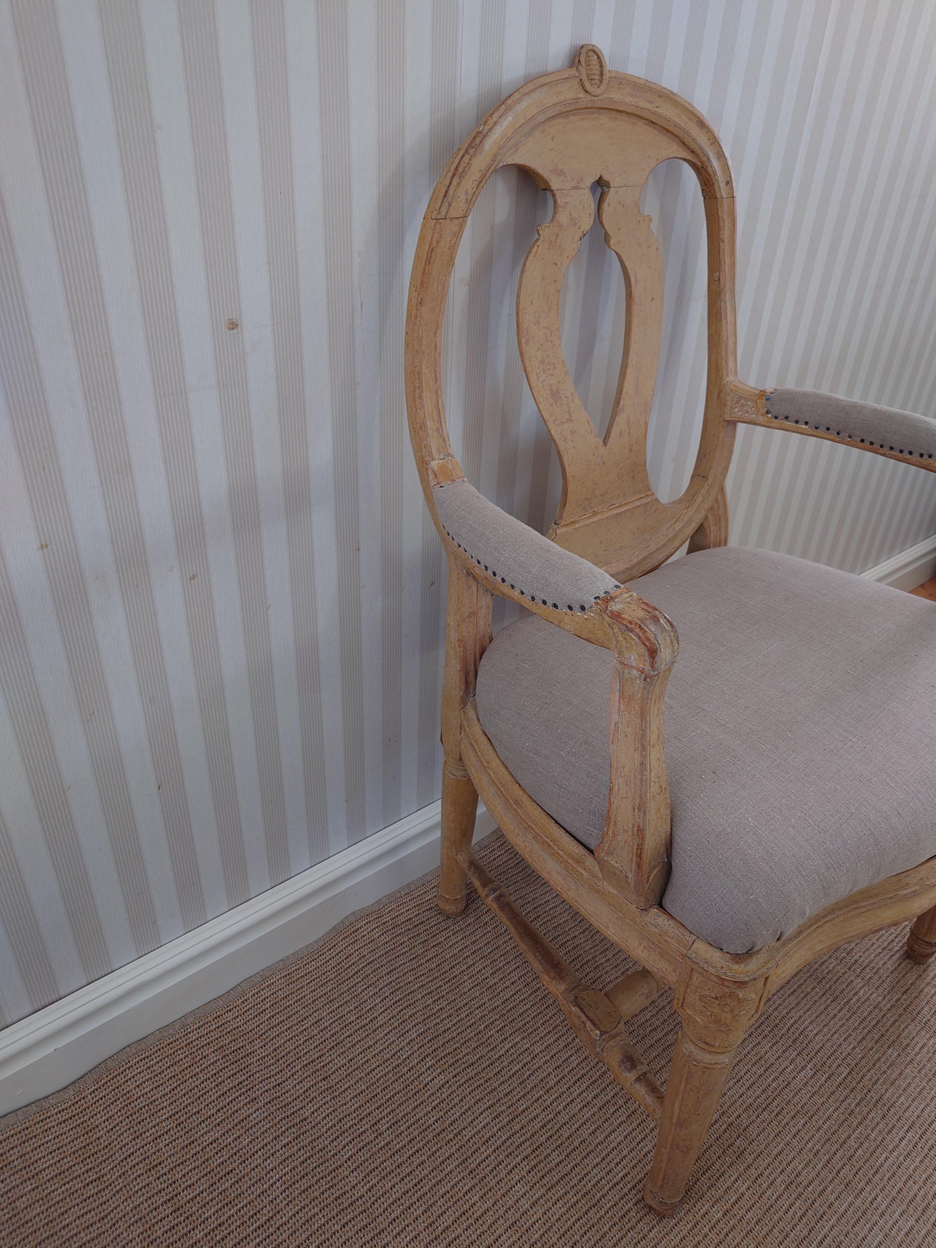 18th Century Swedish antique genuine Gustavian armchair with original paint. For Sale 4