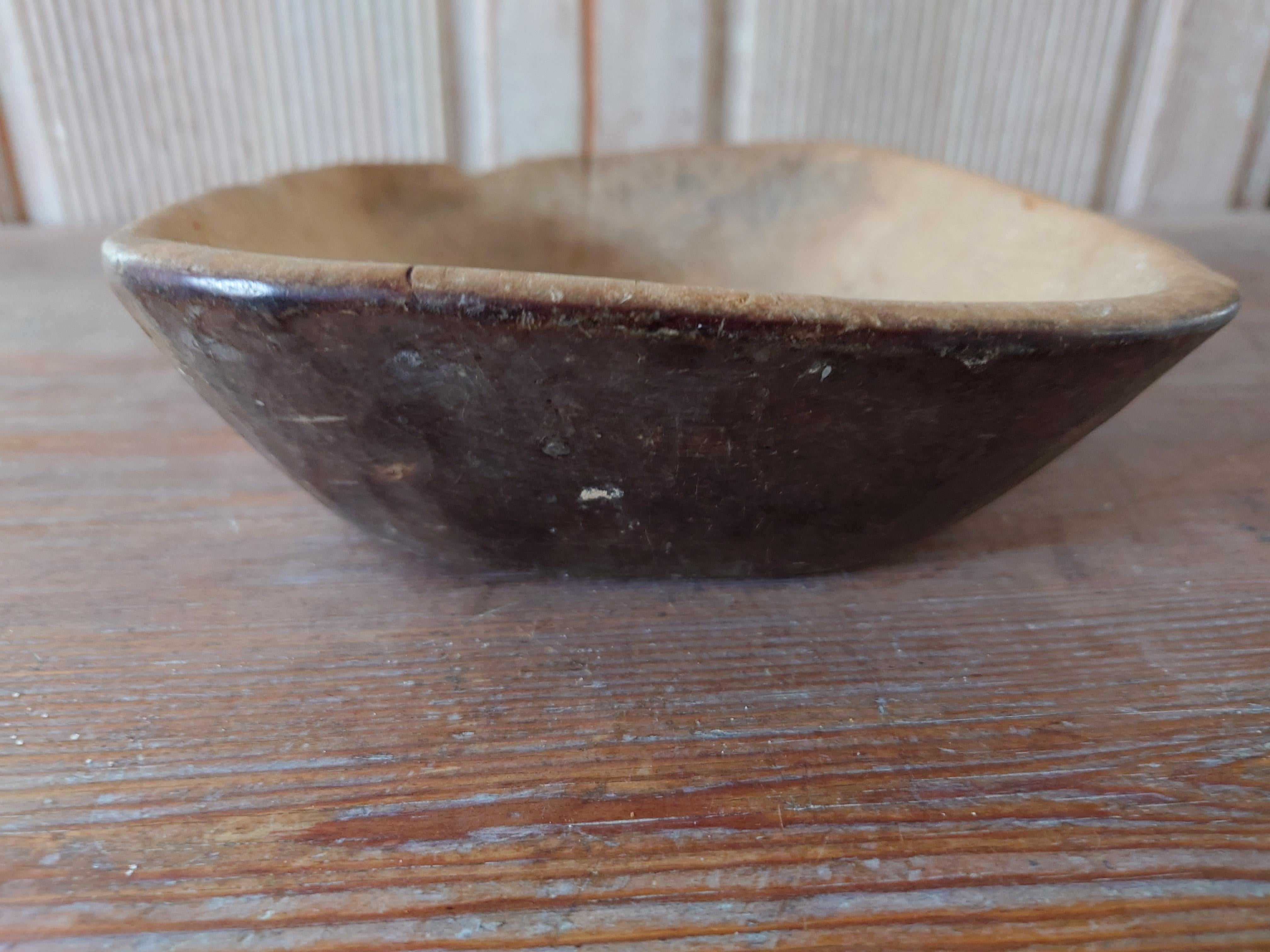 18th Century Swedish antique  genuine  Wooden bowl sign MMS dated 1793 Folk Art For Sale 5