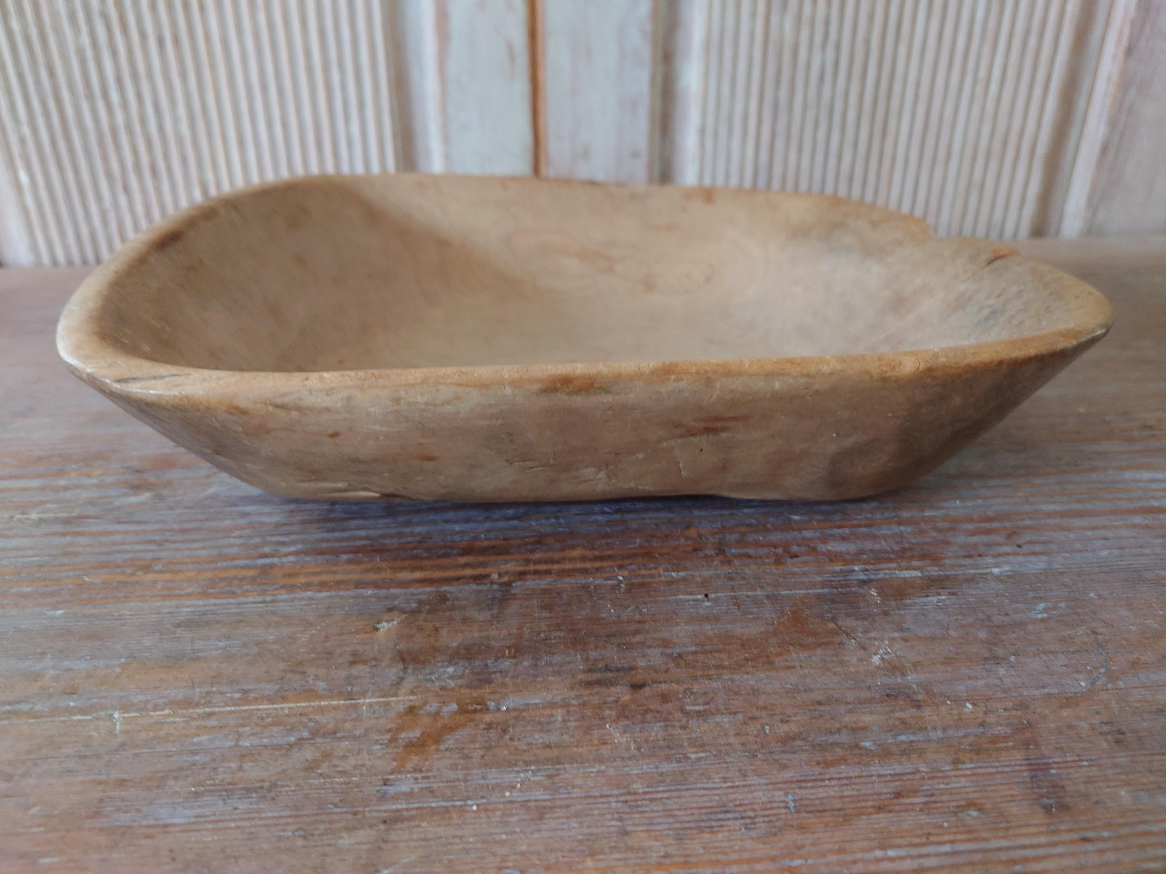 18th Century Swedish antique  genuine  Wooden bowl sign MMS dated 1793 Folk Art For Sale 6