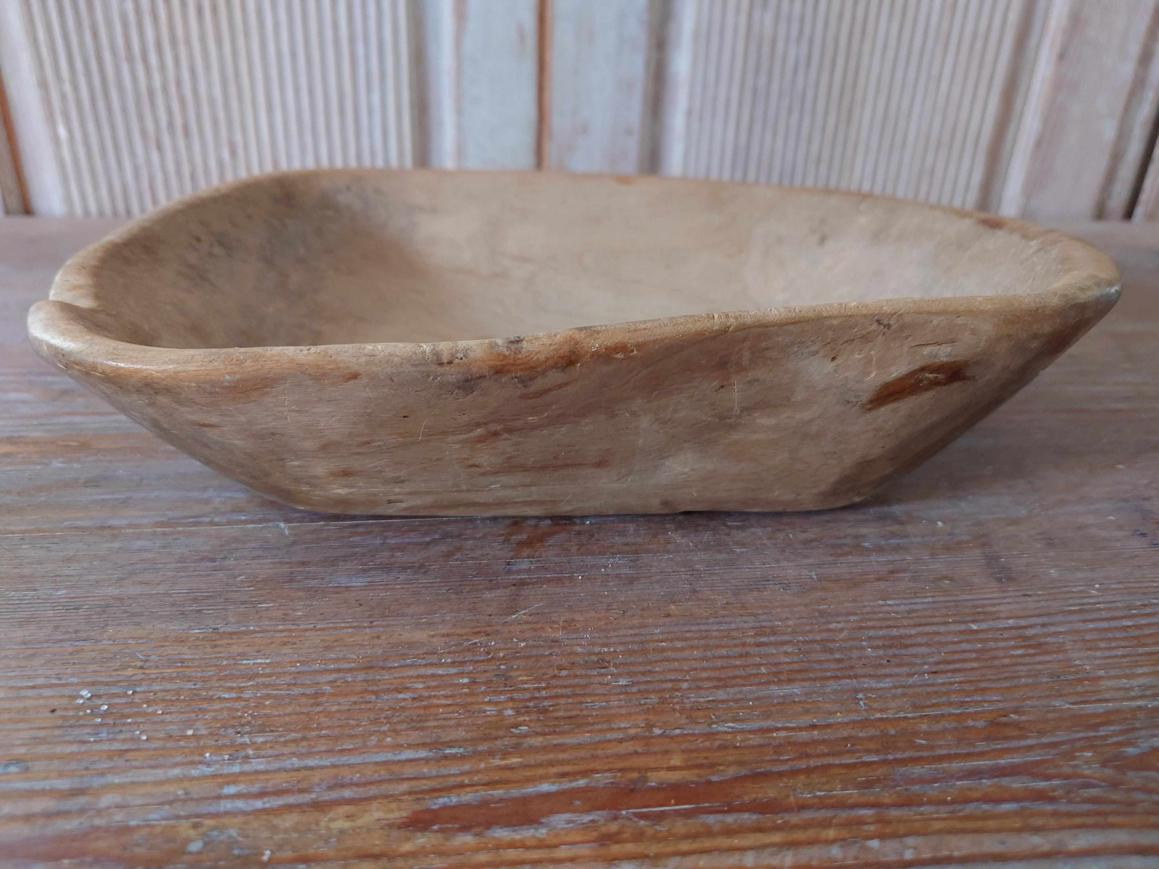 18th Century Swedish antique  genuine  Wooden bowl sign MMS dated 1793 Folk Art For Sale 4