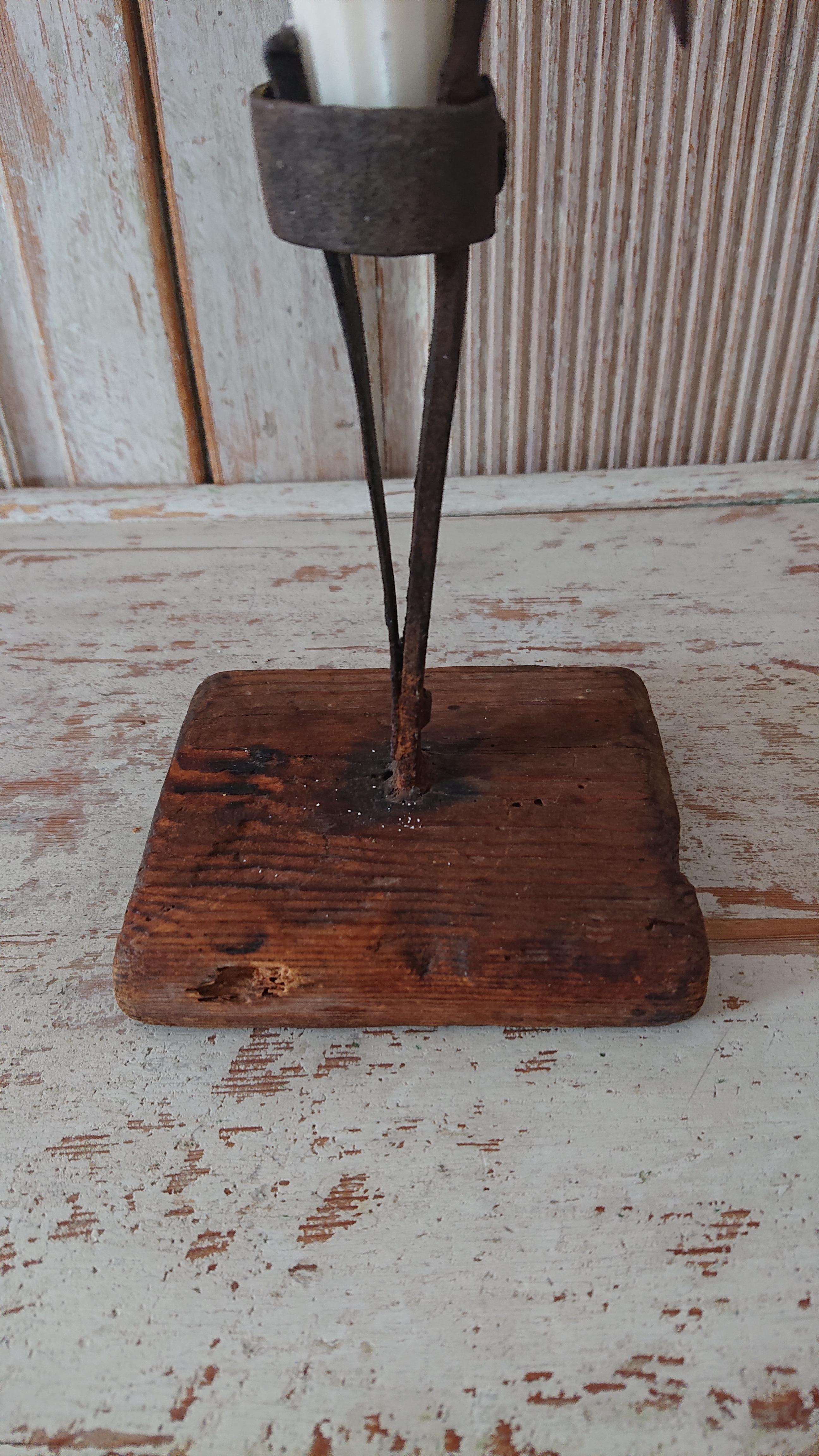 18th Century Swedish Antique Iron Stick with Base of Wood For Sale 1