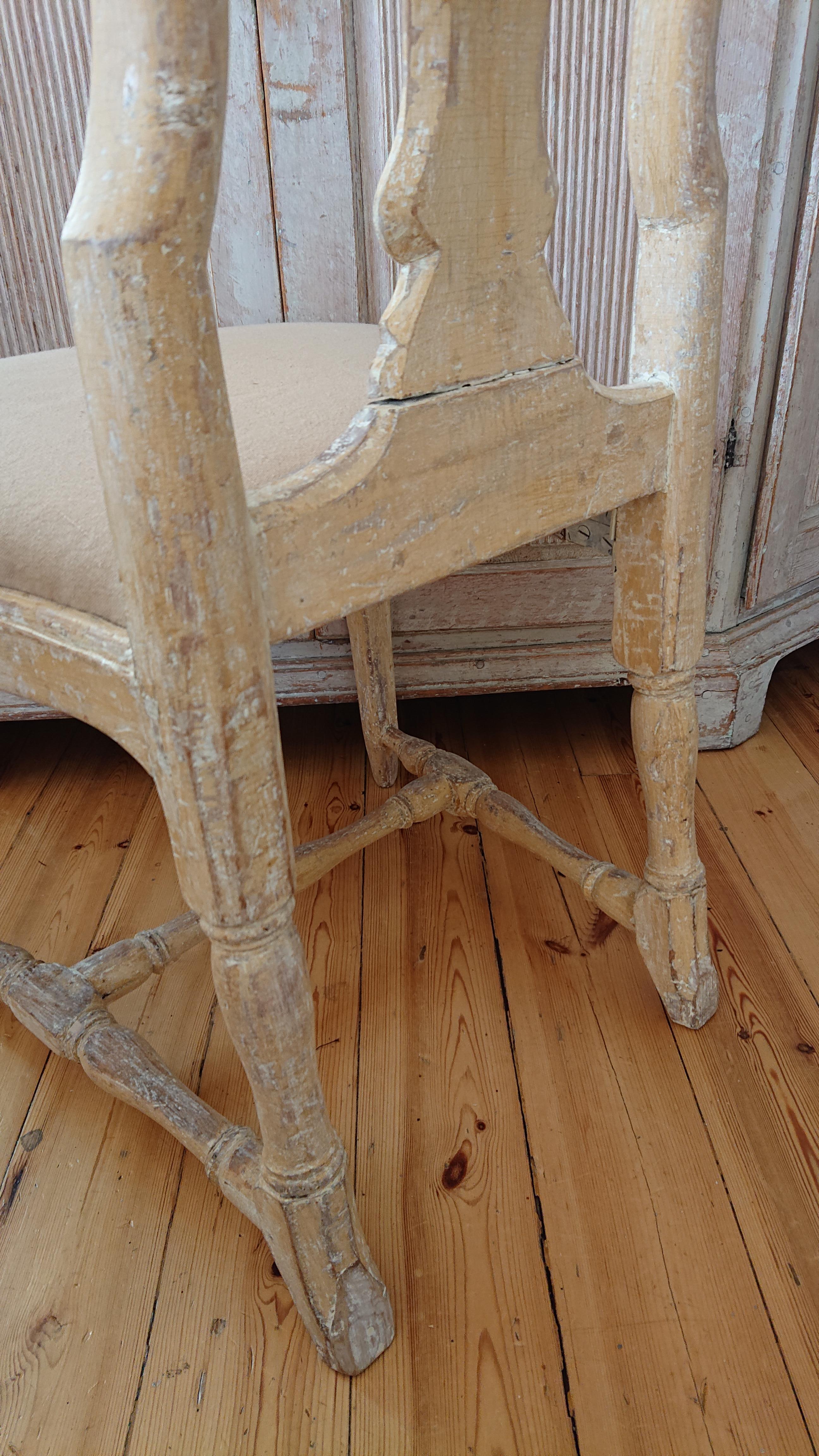18th Century Swedish Antique Rococo Chair with Original Paint For Sale 6