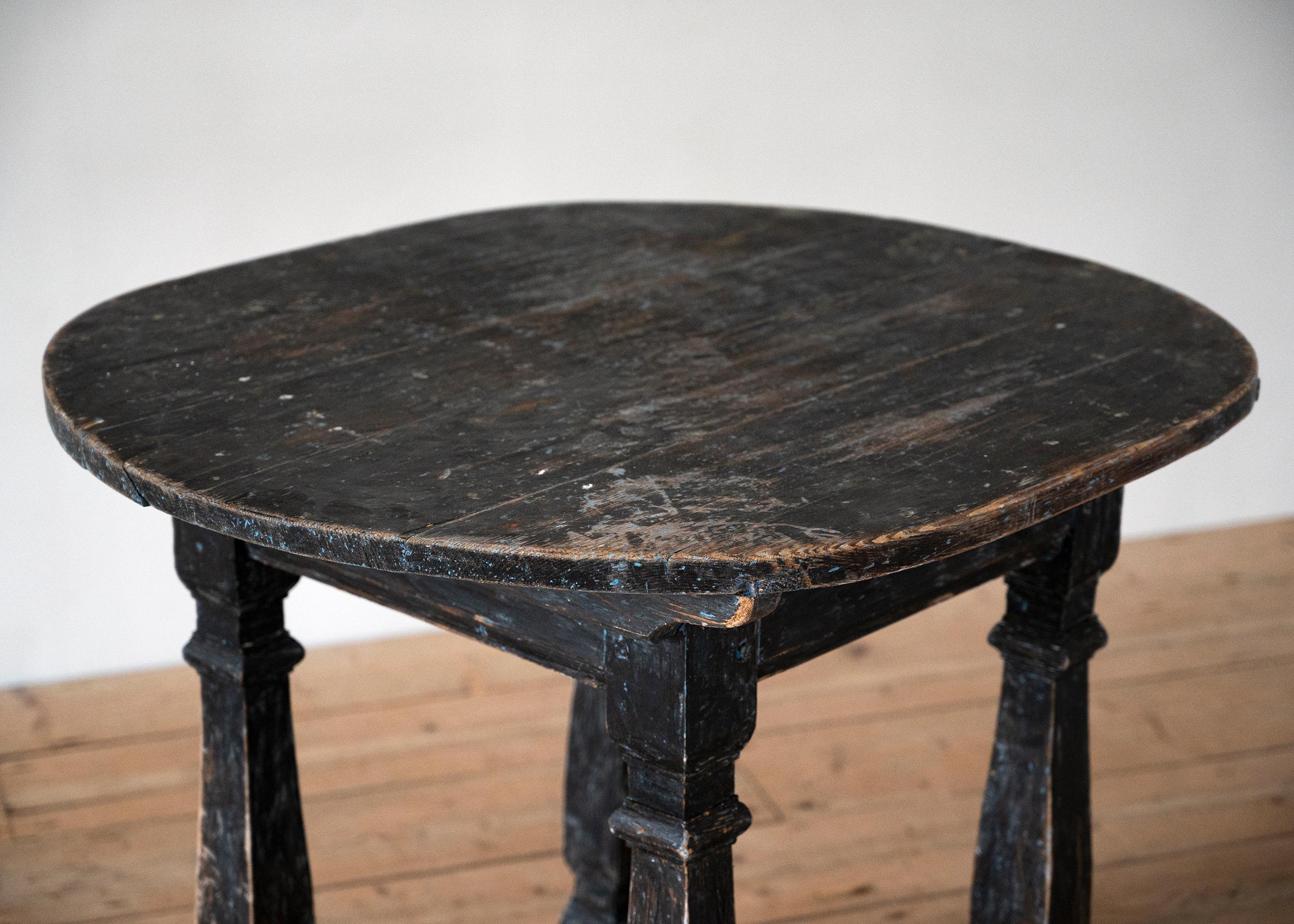 Pine 18th Century Swedish Baroque Center Table  For Sale