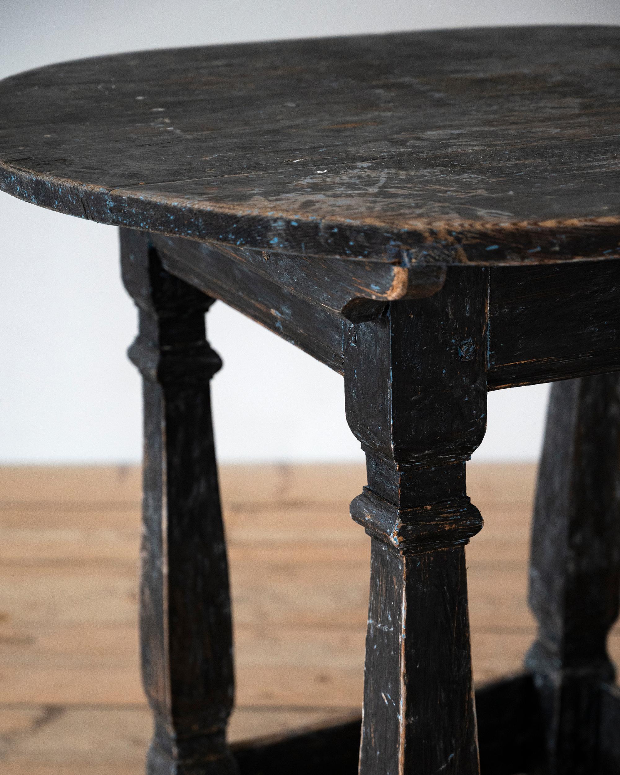 18th Century Swedish Baroque Center Table  For Sale 1