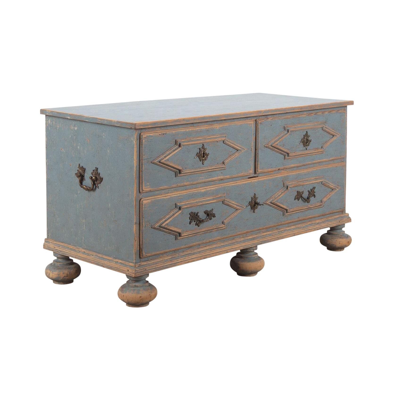 18th Century Swedish Baroque Commode 3