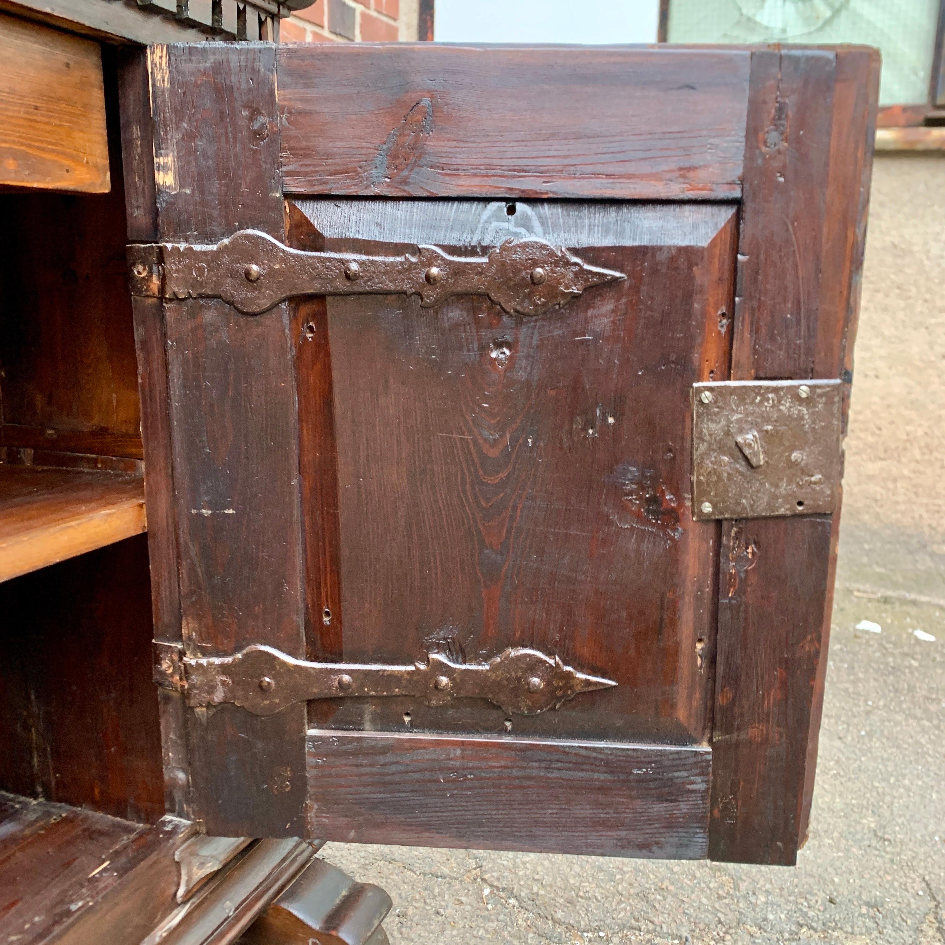 18th Century Swedish Baroque Cupboard Sideboard For Sale 6