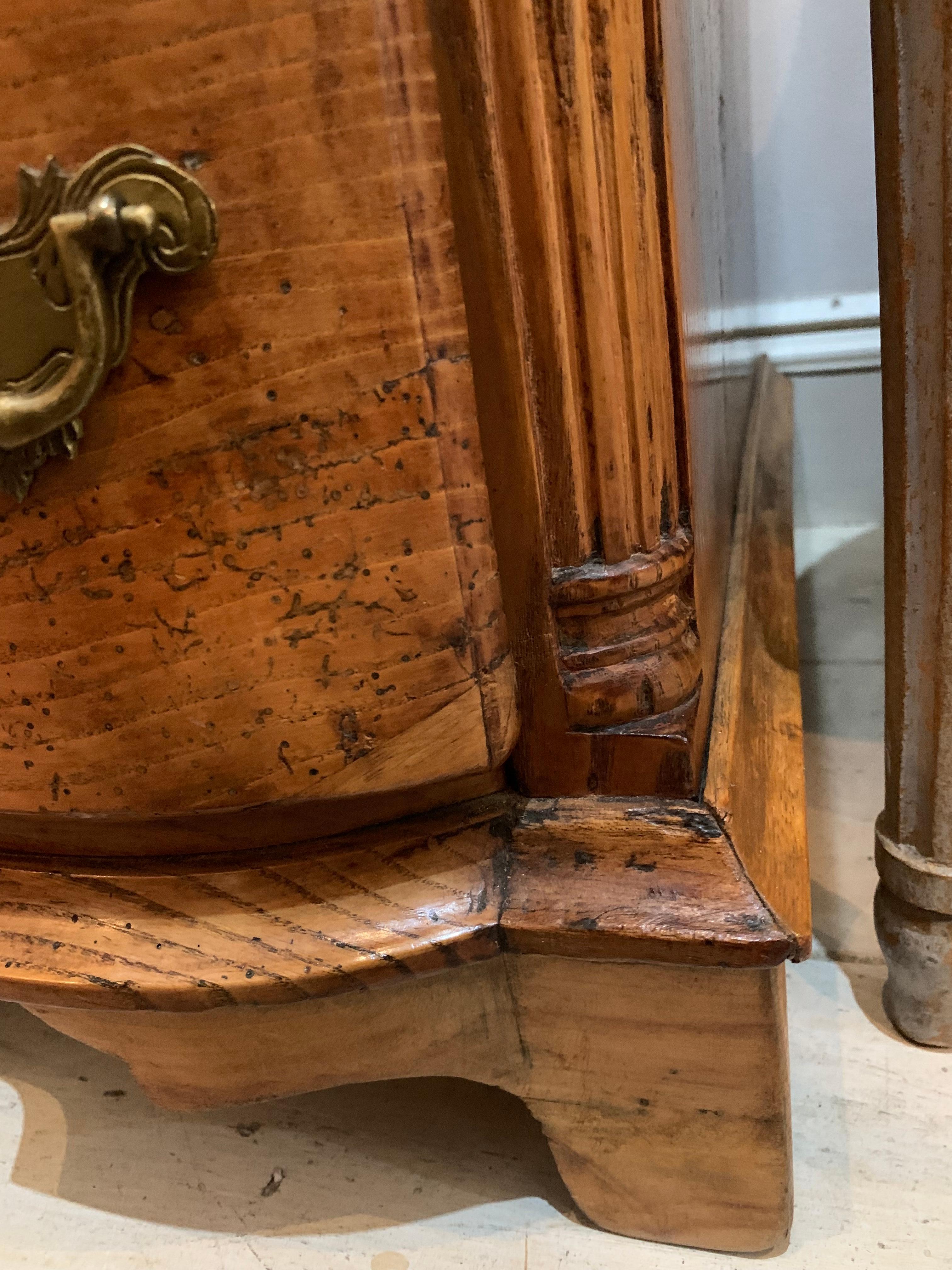 18th century Swedish baroque elm curved front chest of drawers/commode For Sale 4