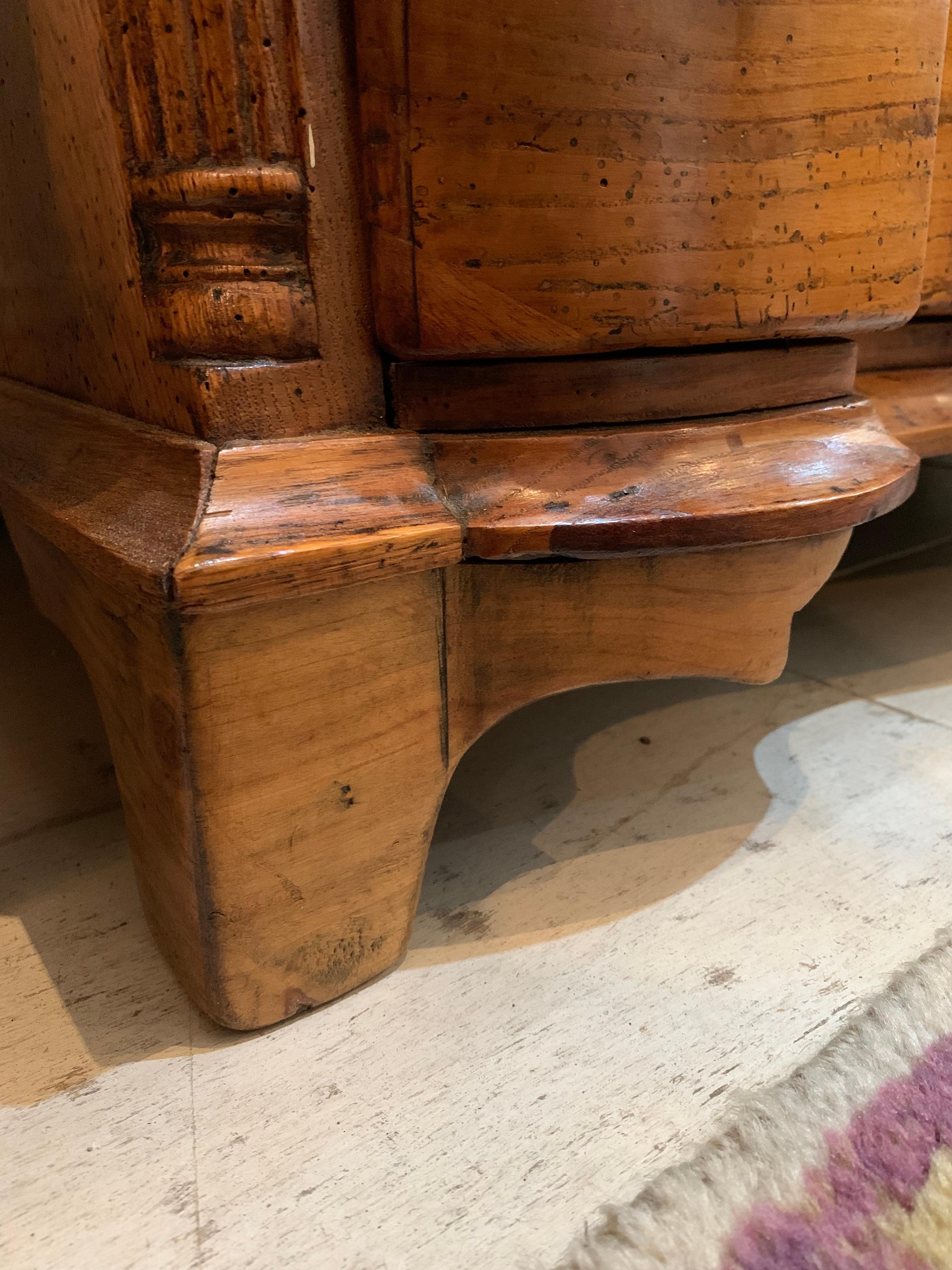 18th century Swedish baroque elm curved front chest of drawers/commode For Sale 9