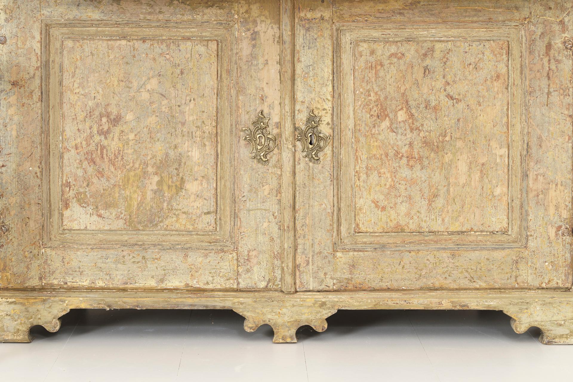 18th Century Swedish Baroque Period Secretary with Library in Original Paint In Excellent Condition In Wichita, KS