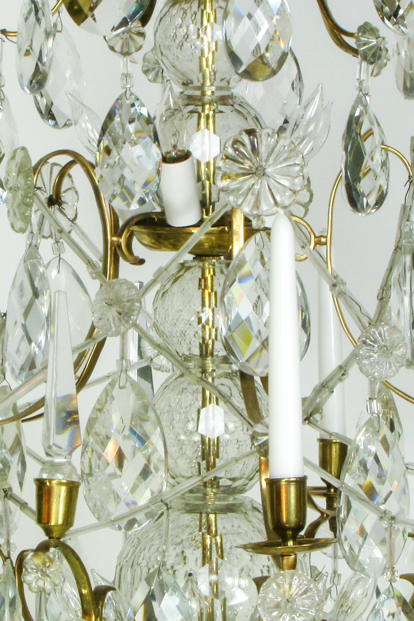 18th Century Swedish Brass and Crystal Chandelier For Sale 14
