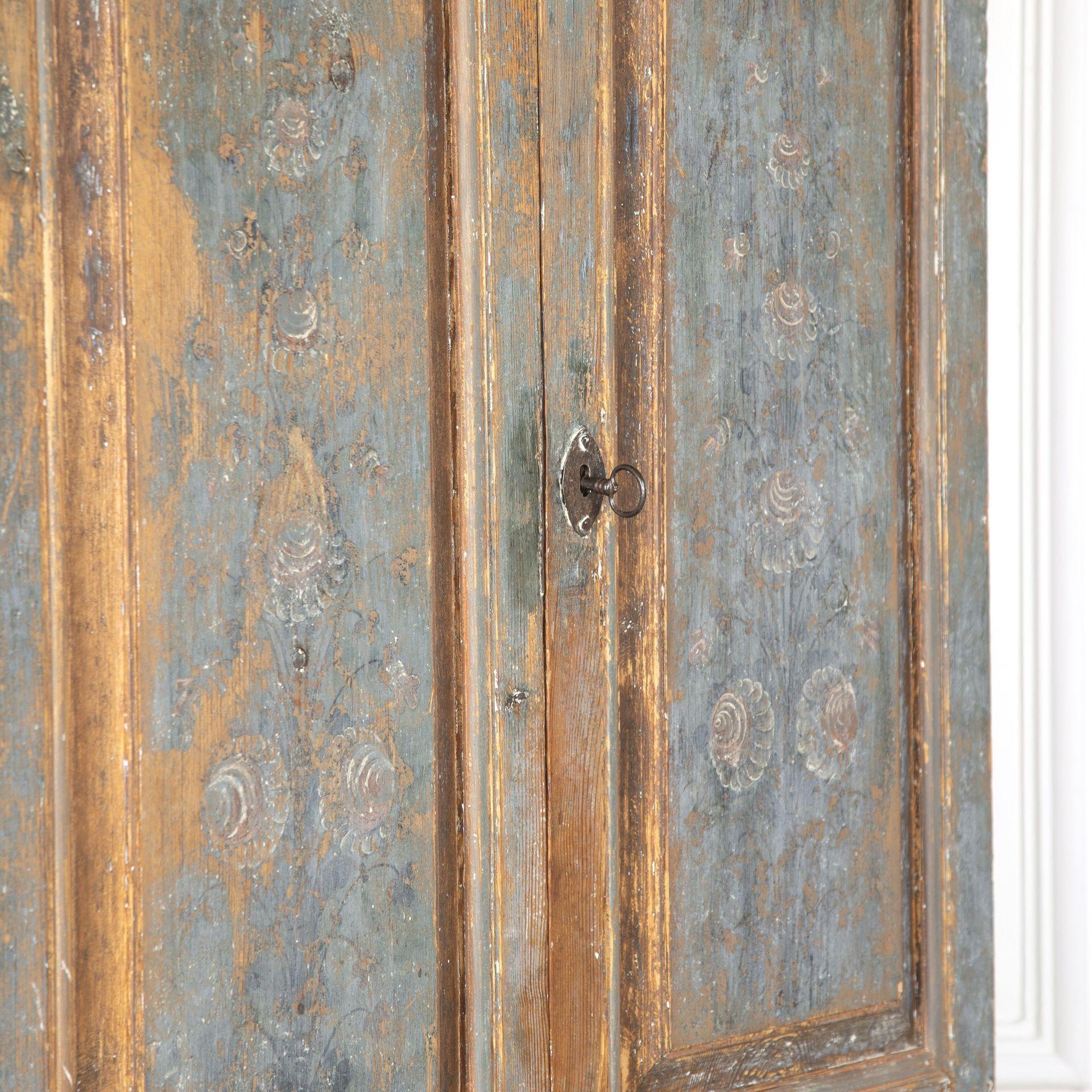 18th Century Swedish Cabinet For Sale 2