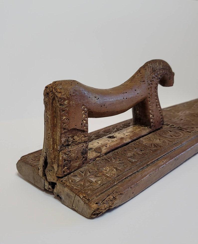 18th Century Swedish Carved Mangle Board In Good Condition For Sale In Forney, TX