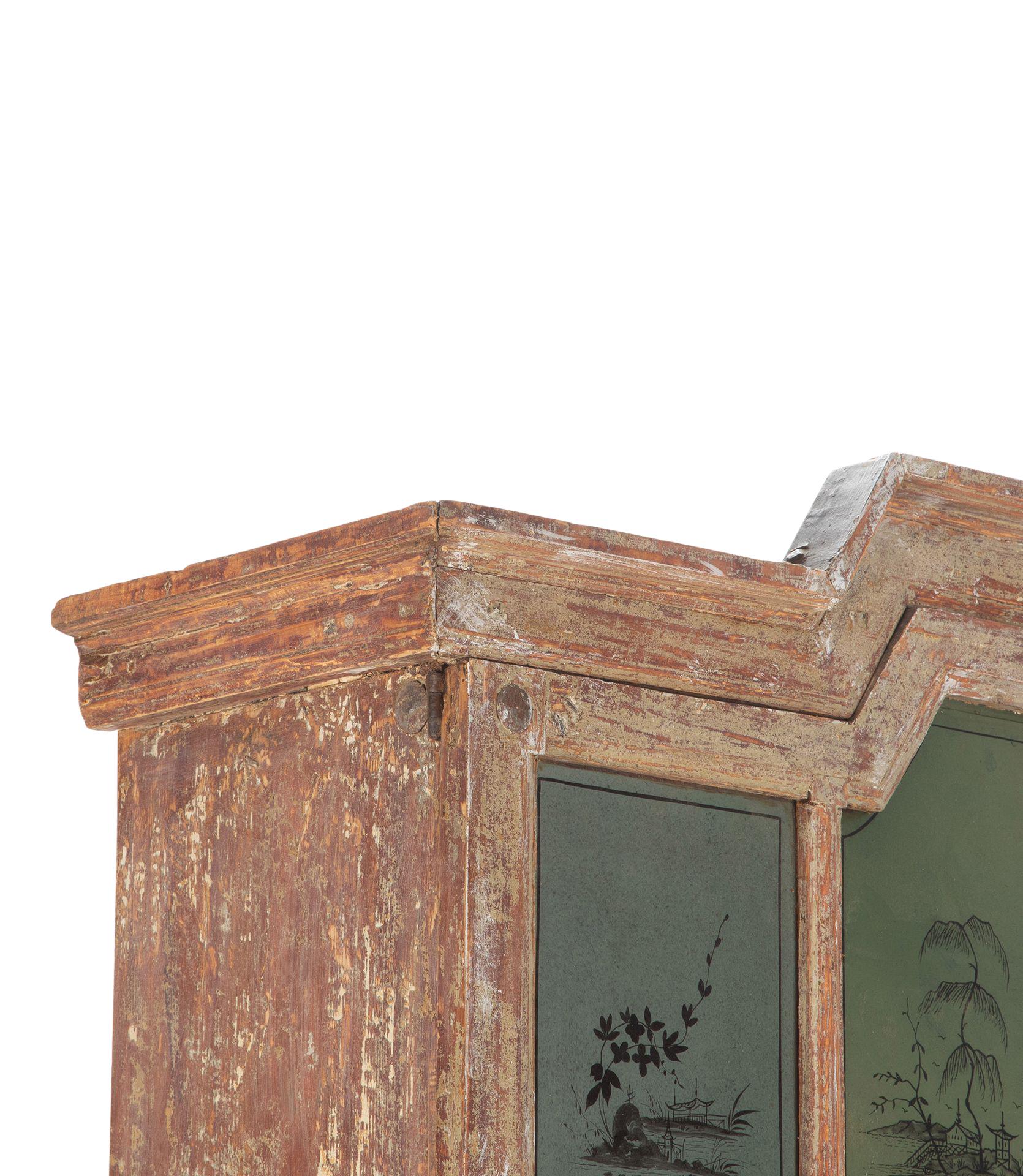 18th Century Swedish Chinoserie Secretary For Sale 5