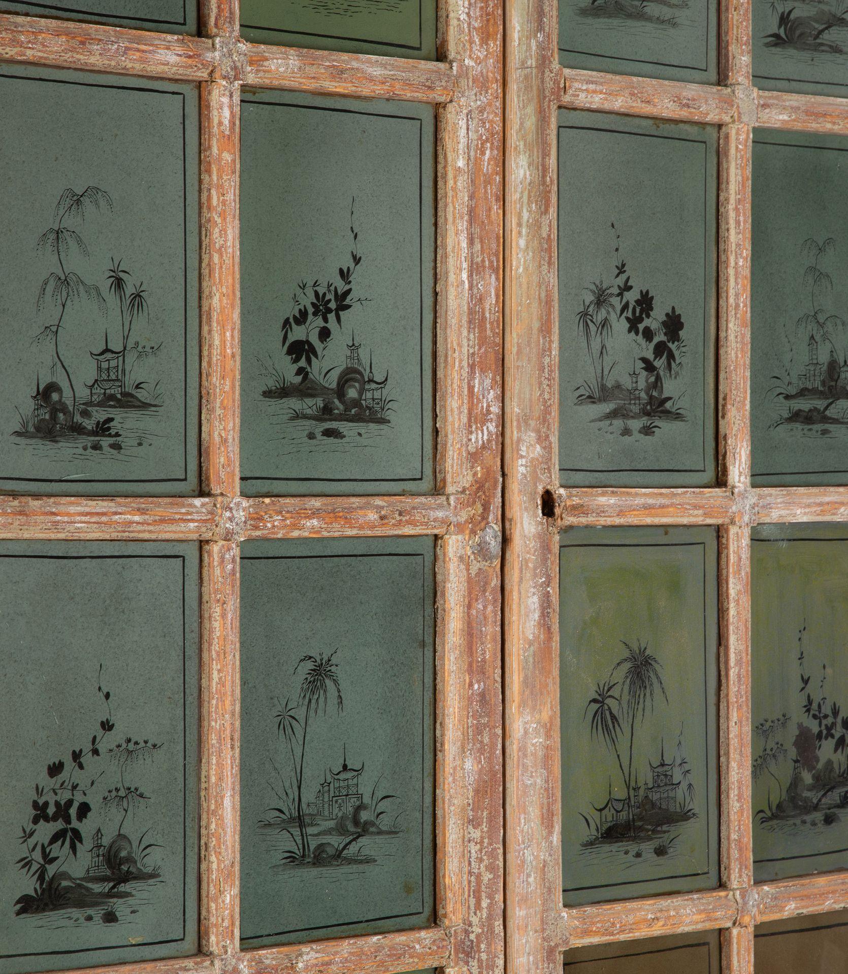 18th Century Swedish Chinoserie Secretary For Sale 9