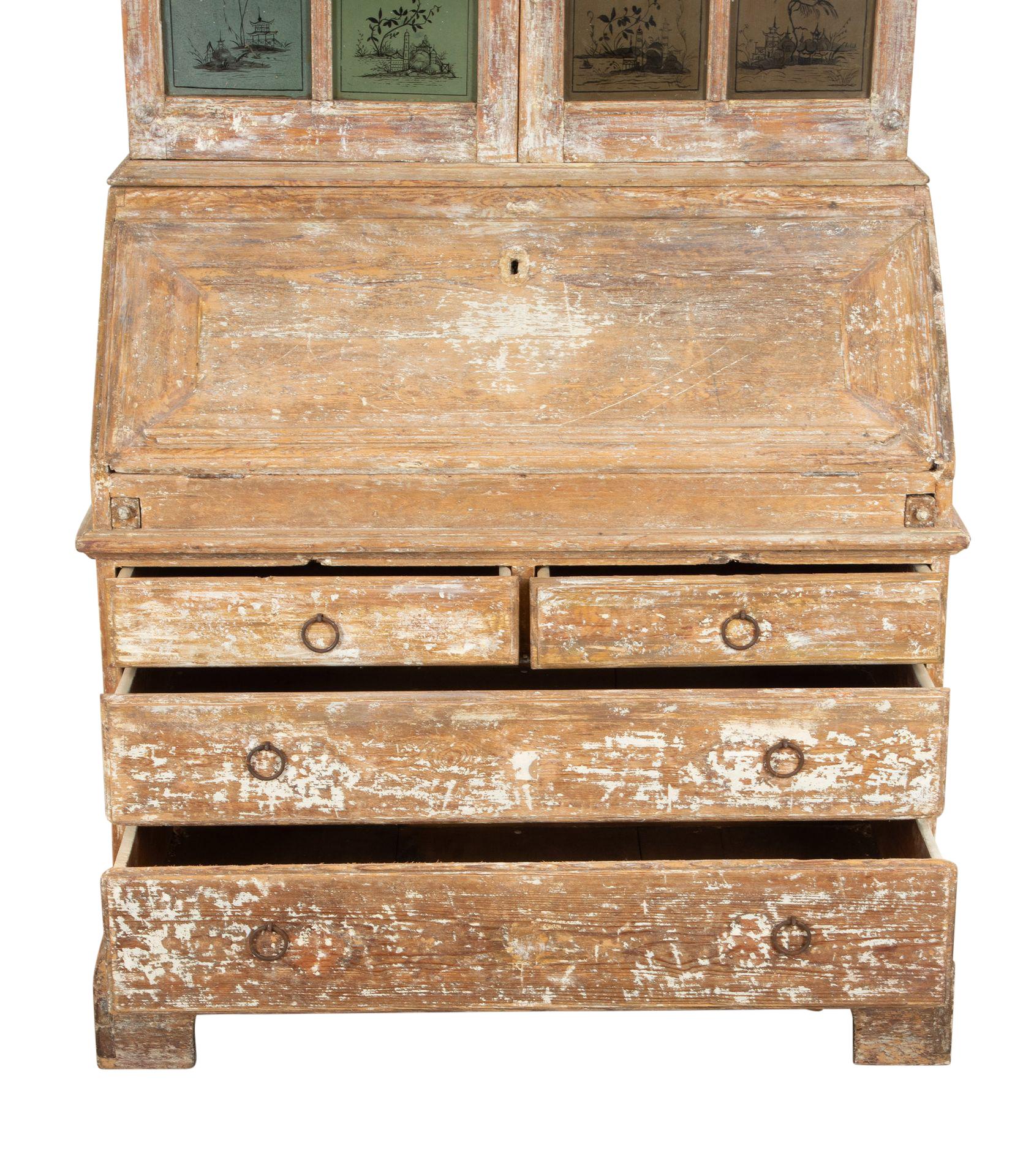 18th Century and Earlier 18th Century Swedish Chinoserie Secretary For Sale