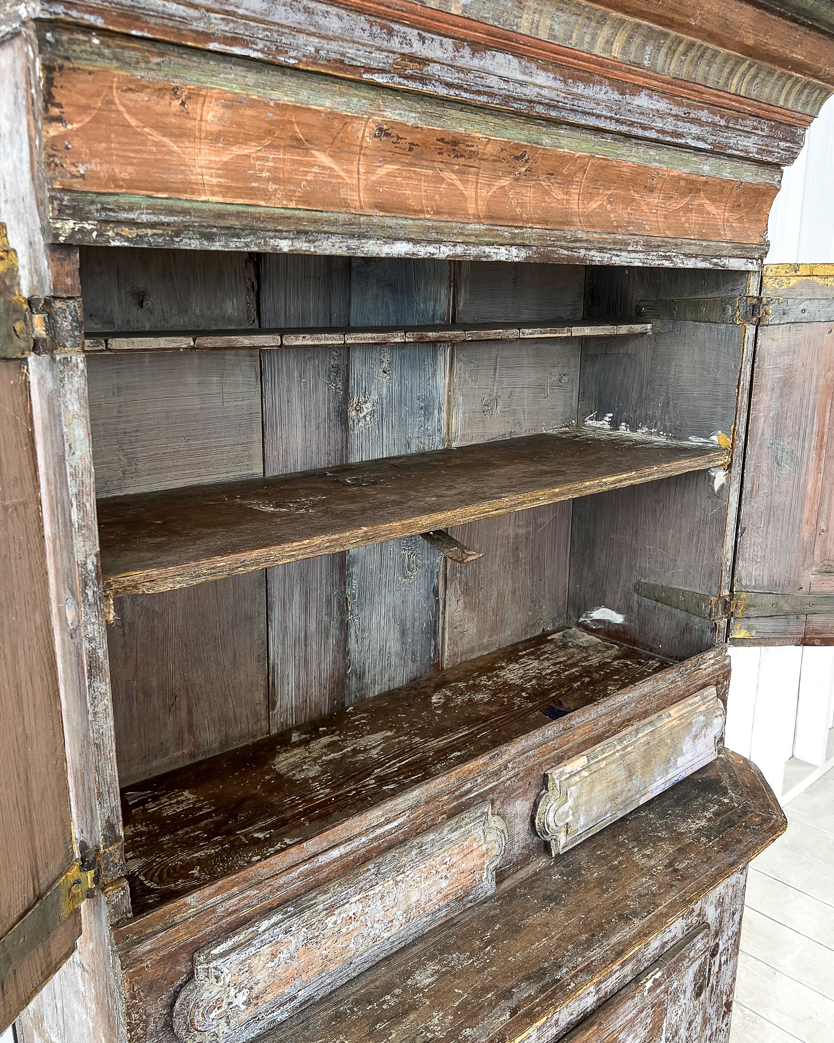 18th Century Swedish Crown Cupboard 6