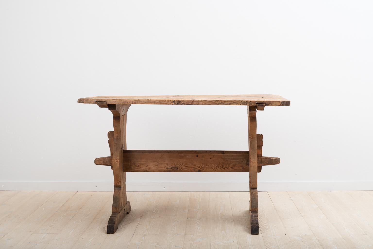 18th Century Swedish Farm House Table In Good Condition In Kramfors, SE