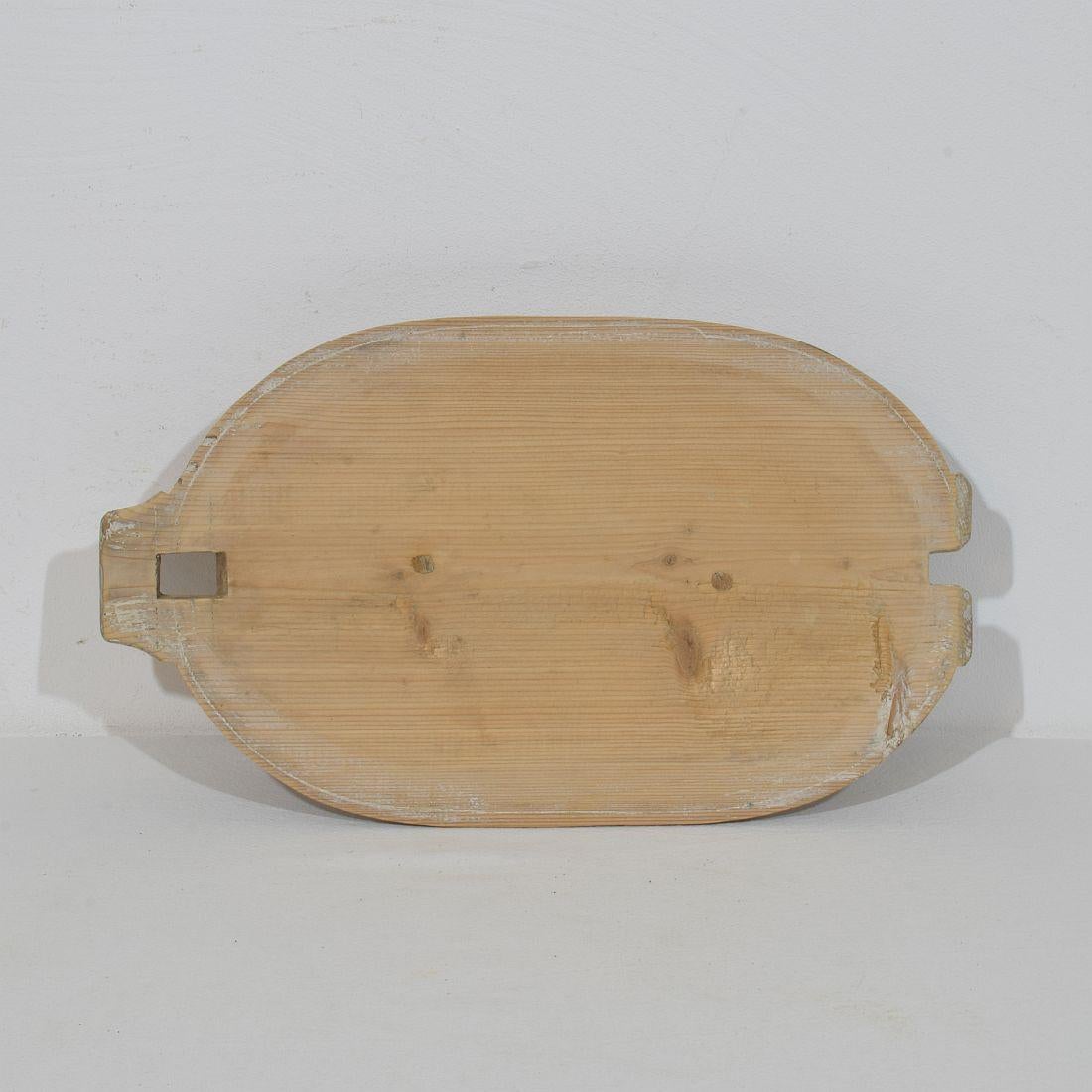 18th Century Swedish Folk Art Bentwood Box For Sale 4