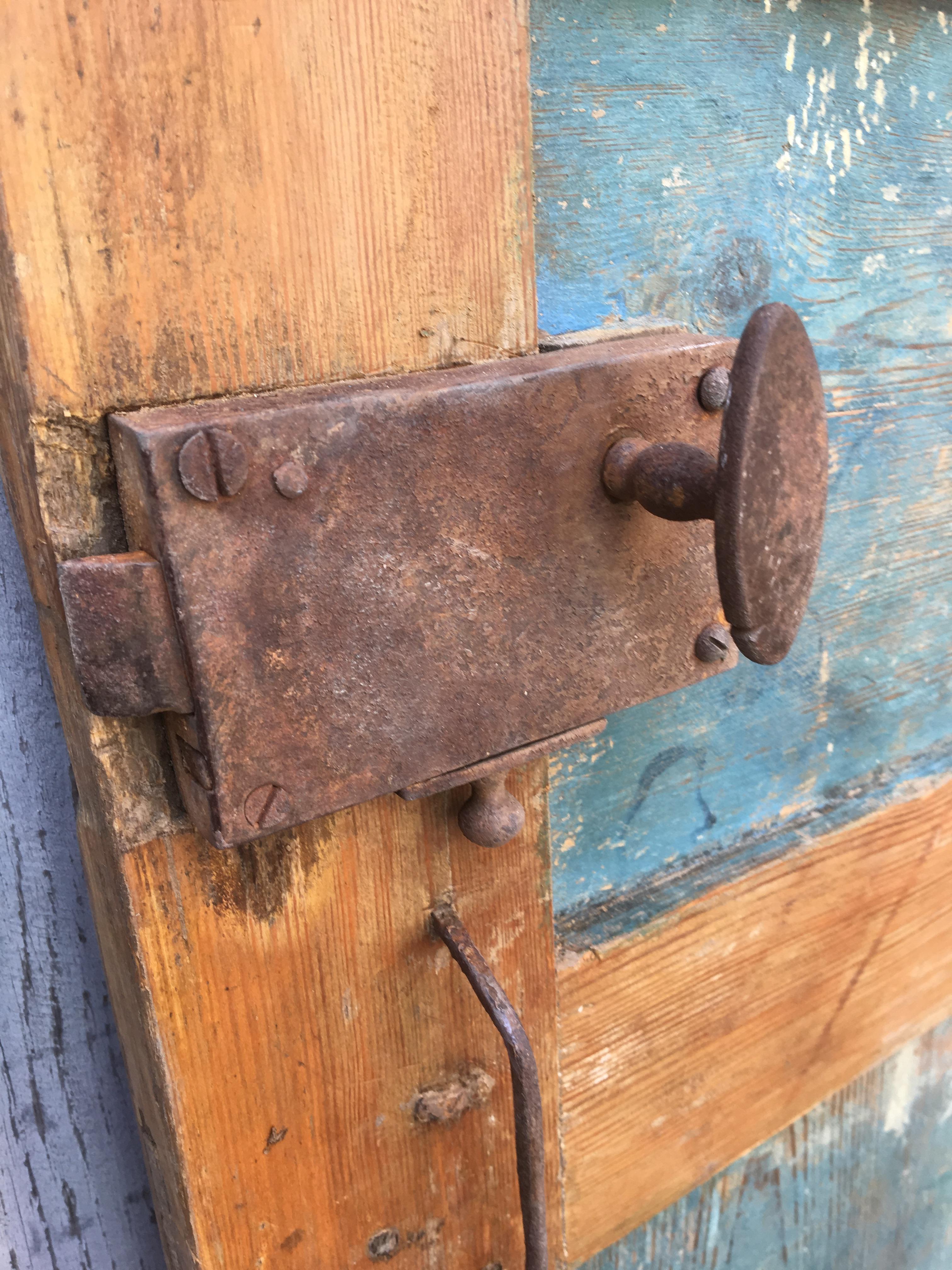 18th Century Swedish Folk Art Door With Faux Marble Original Decorations In Good Condition For Sale In Haddonfield, NJ