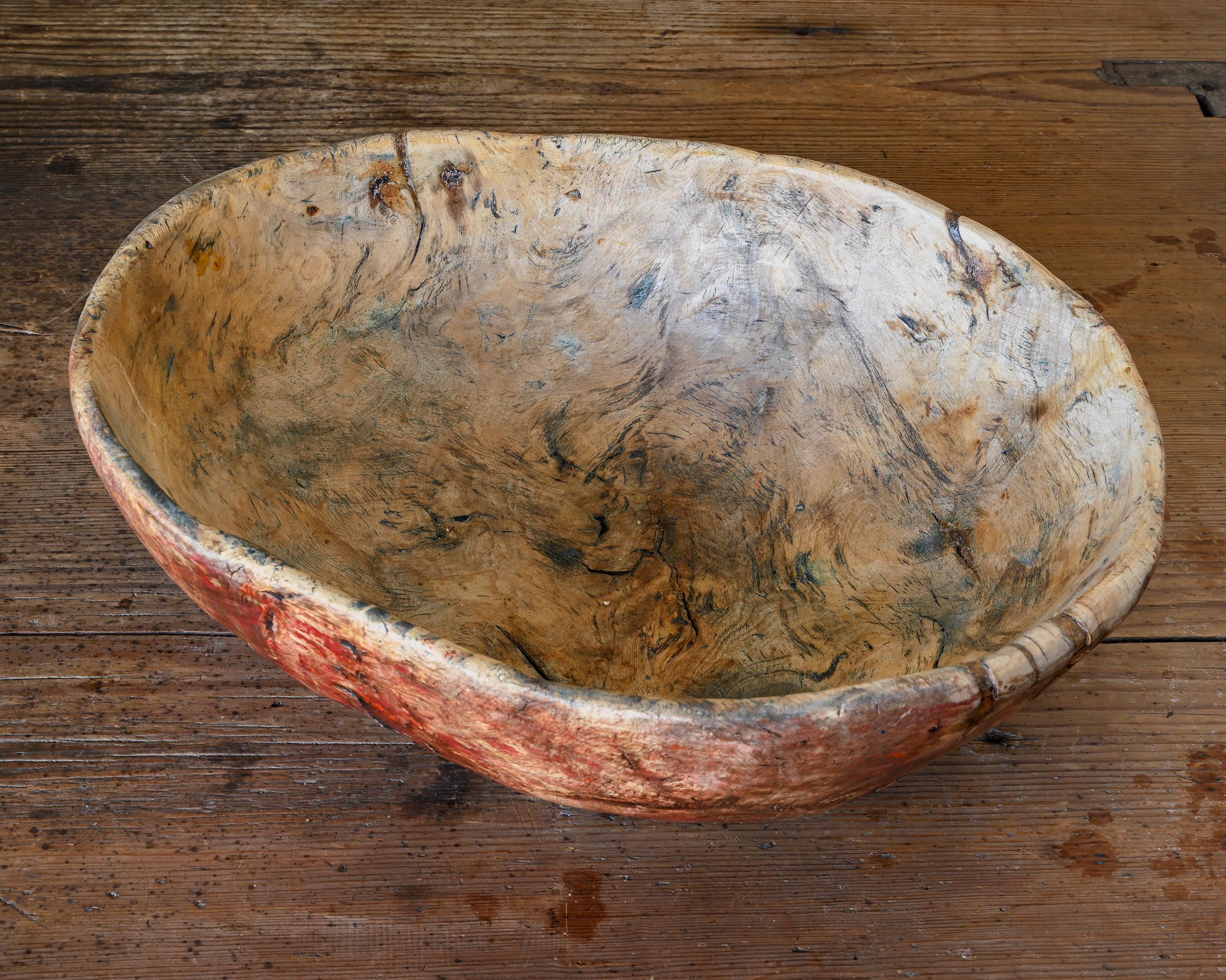 18th Century Swedish Folk Art Root Wood Bowl For Sale 2