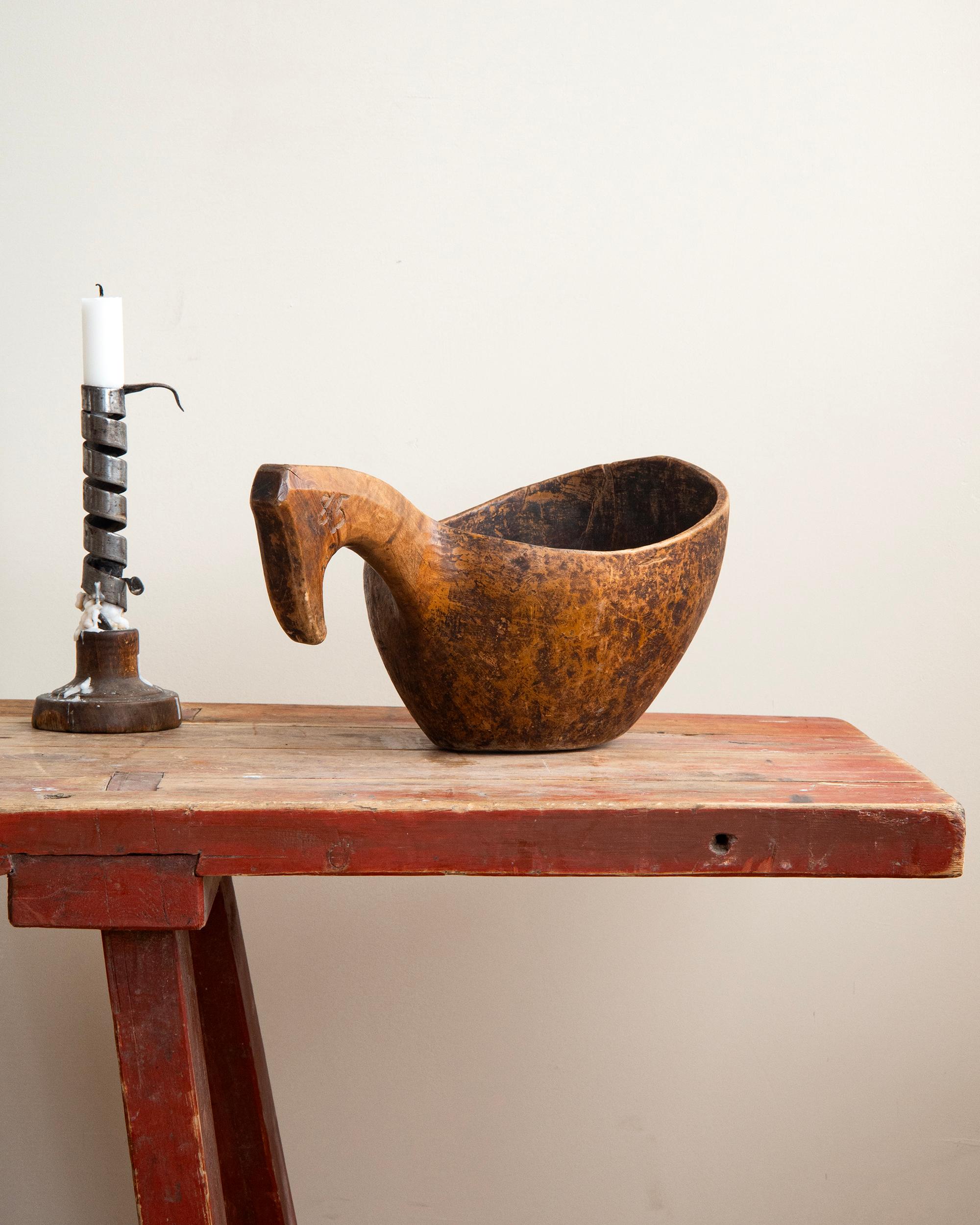 Late 18th century Swedish Folk Art wooden carved drinking bowl / beer goose. Signed 85 and S. 1785 Sweden. 