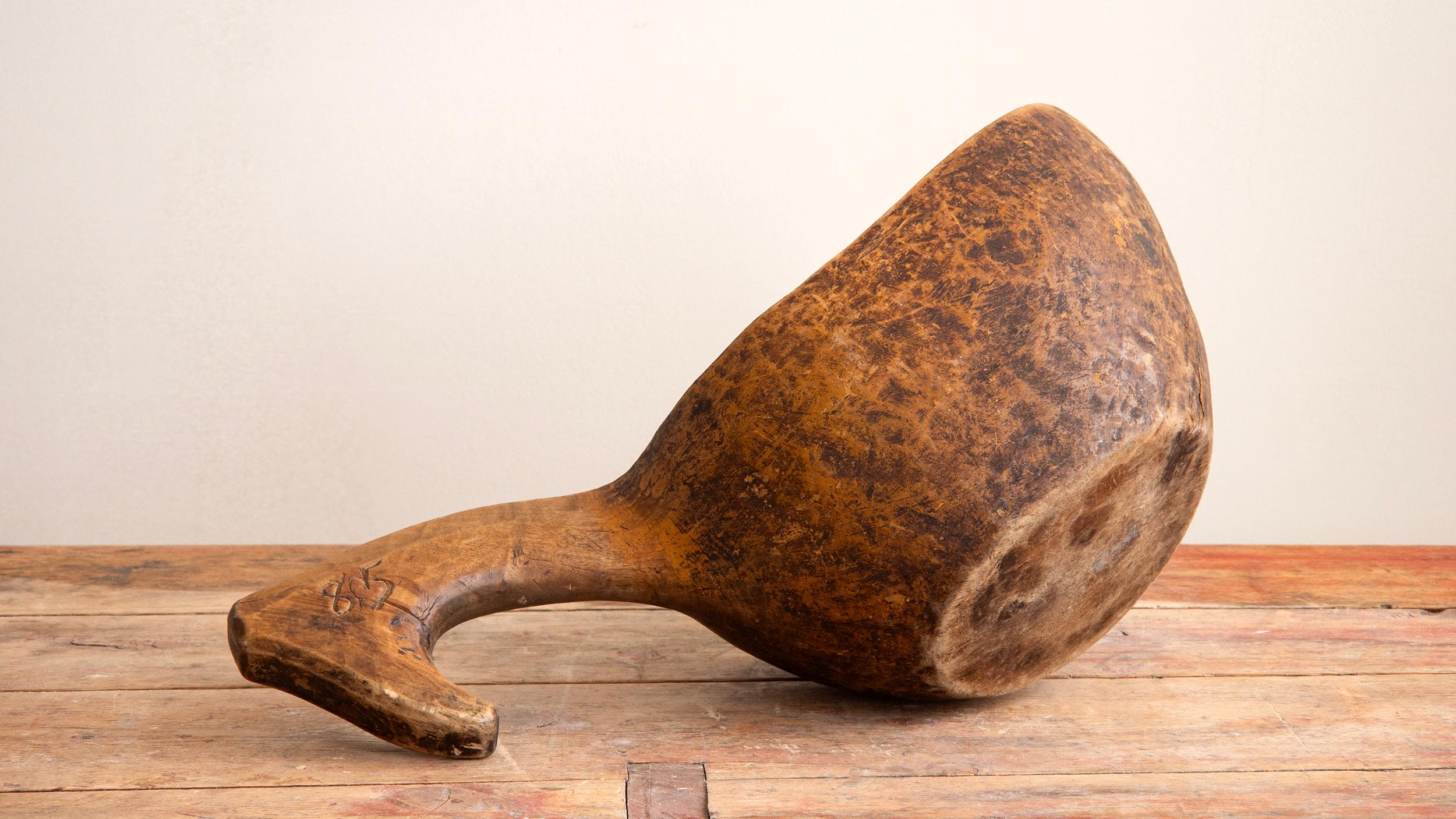 Cuenco de madera para beber de arte popular sueco del siglo XVIII Sueco en venta