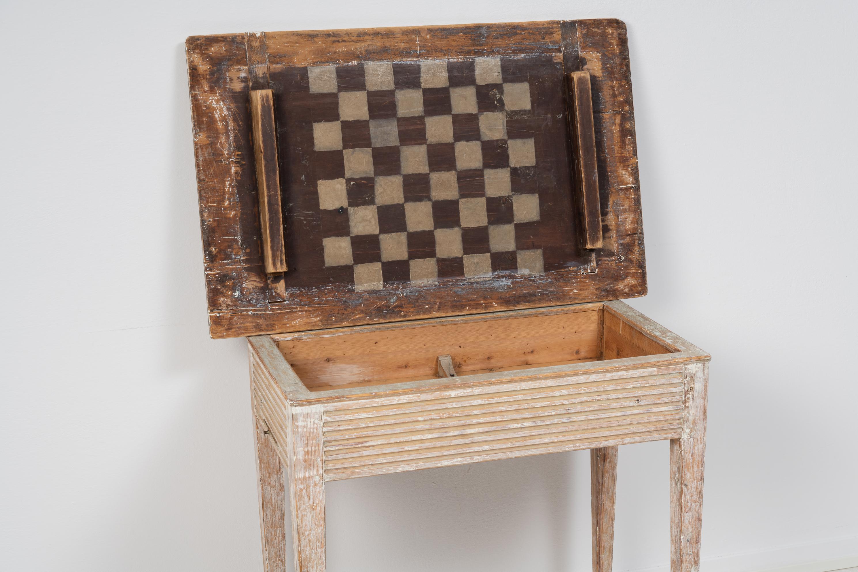 18th Century Swedish Gustavian Chess Game Table For Sale 4