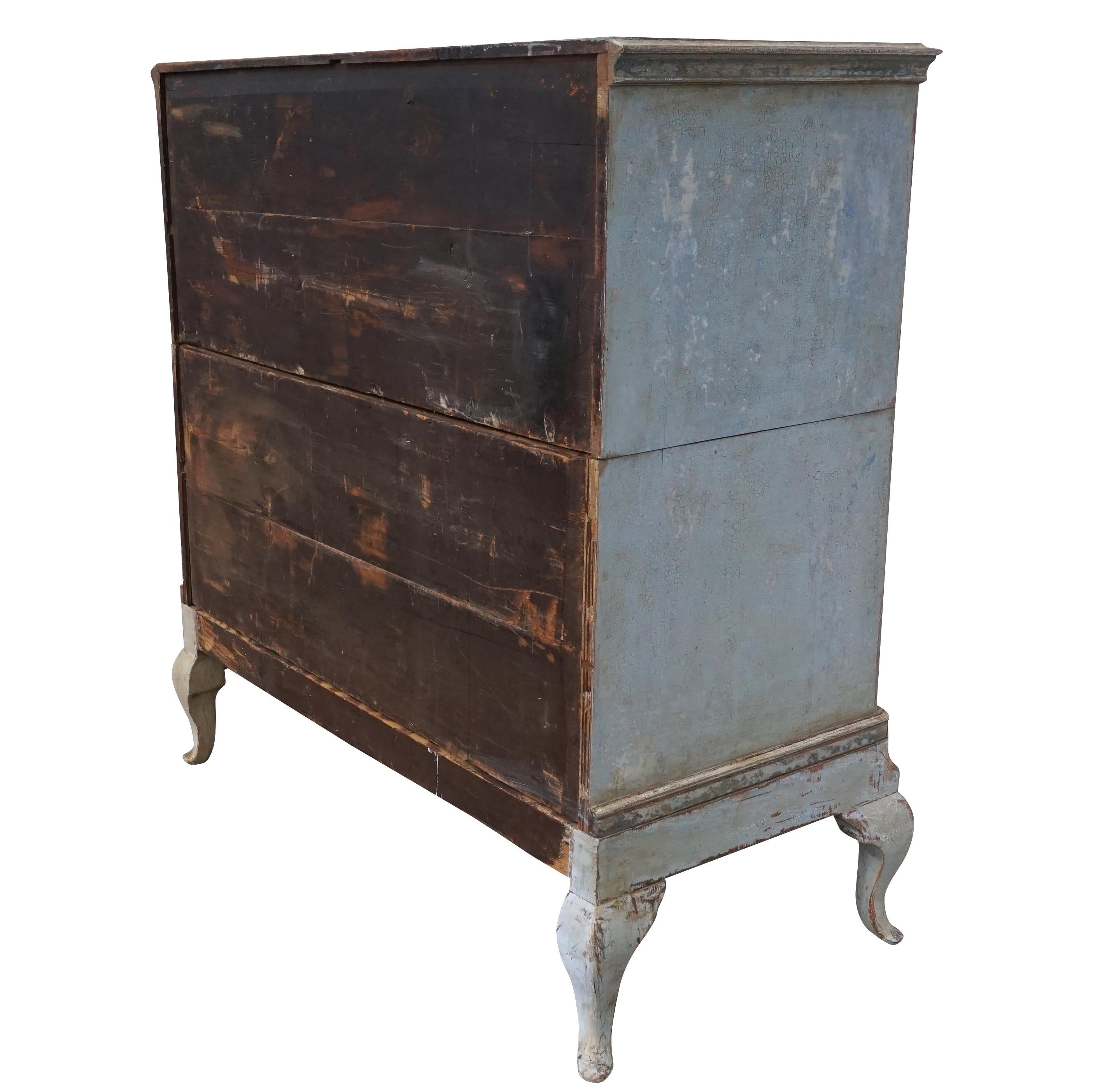 18th Century Swedish Gustavian Chest of Drawers, Antique Oakwood Commode In Good Condition In West Palm Beach, FL