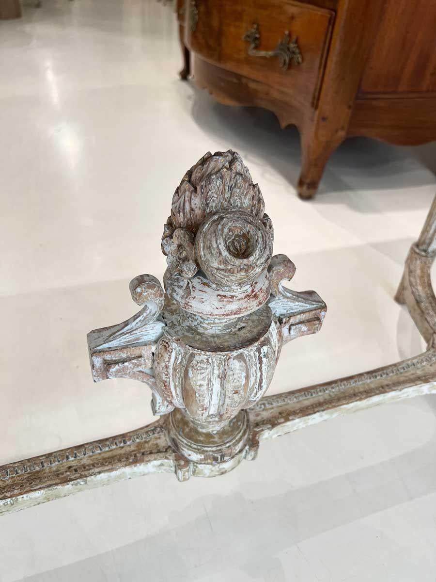 18th Century Swedish Gustavian Console with Carving on Stretcher 3