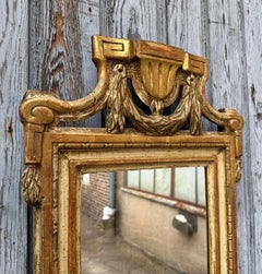 Miroir suédois gustavien doré à la feuille d'or du 18e siècle